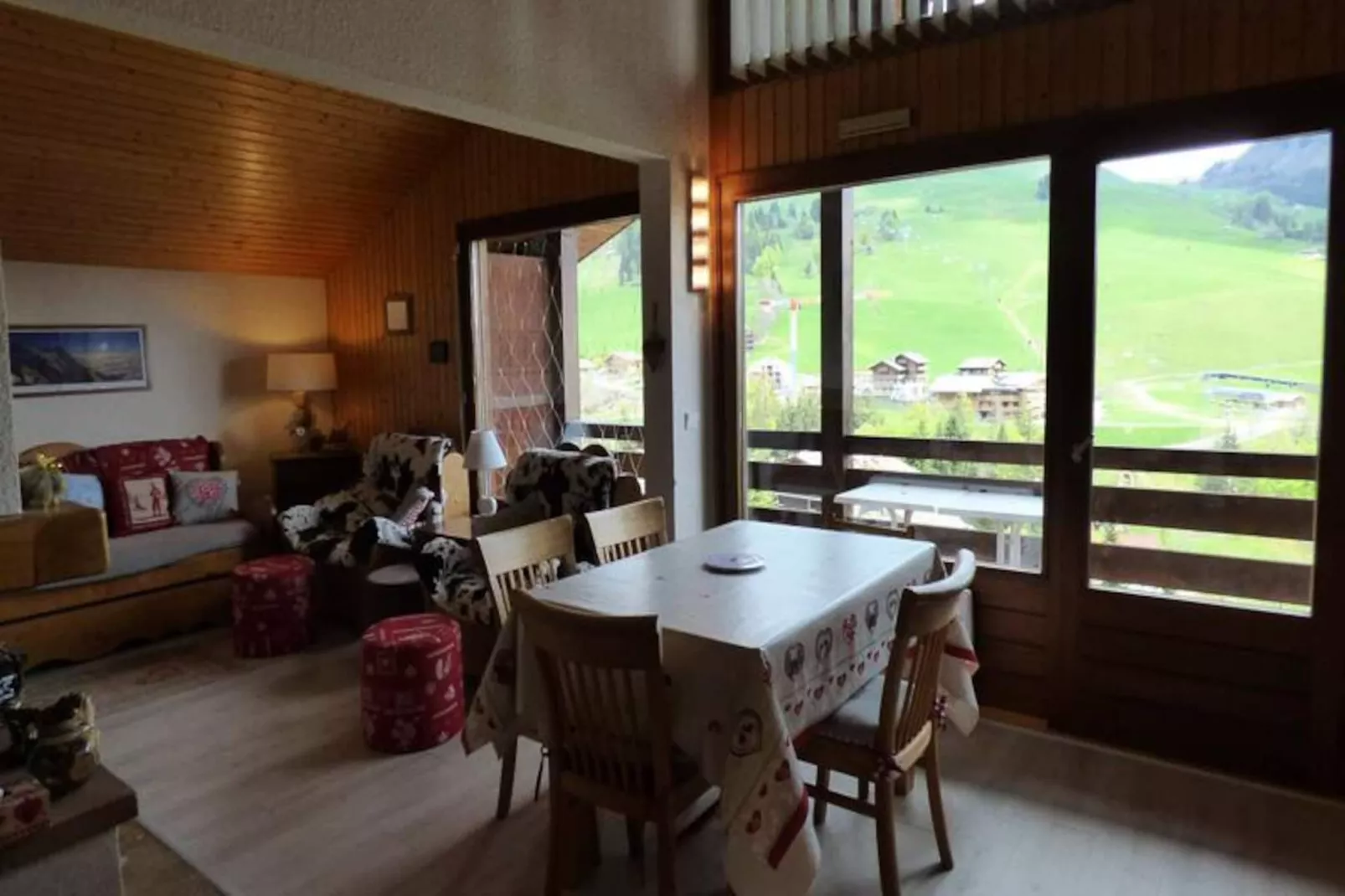 Résidence Loria-Niet-getagd