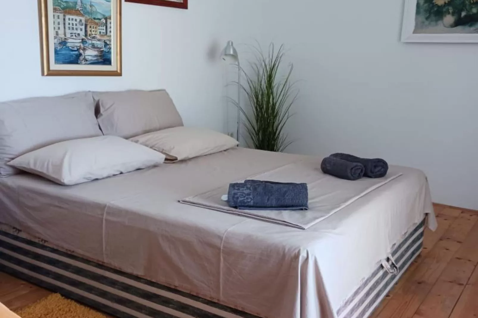 Apartmani Green Oasis - One Bedroom Apartment with Terrace and Sea View-Slaapkamer