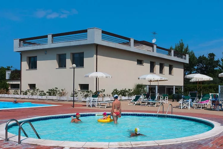 Holiday residence Santa Costanza San Vincenzo-Bilo 4 comfort-Zwembad