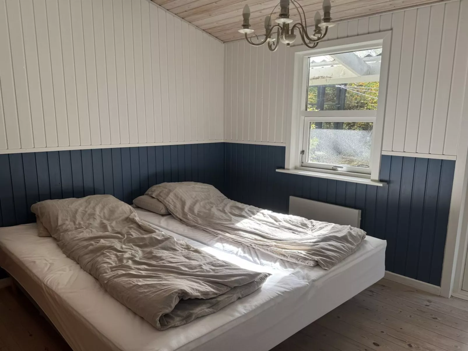 "Felicia" -  from the sea-Binnen