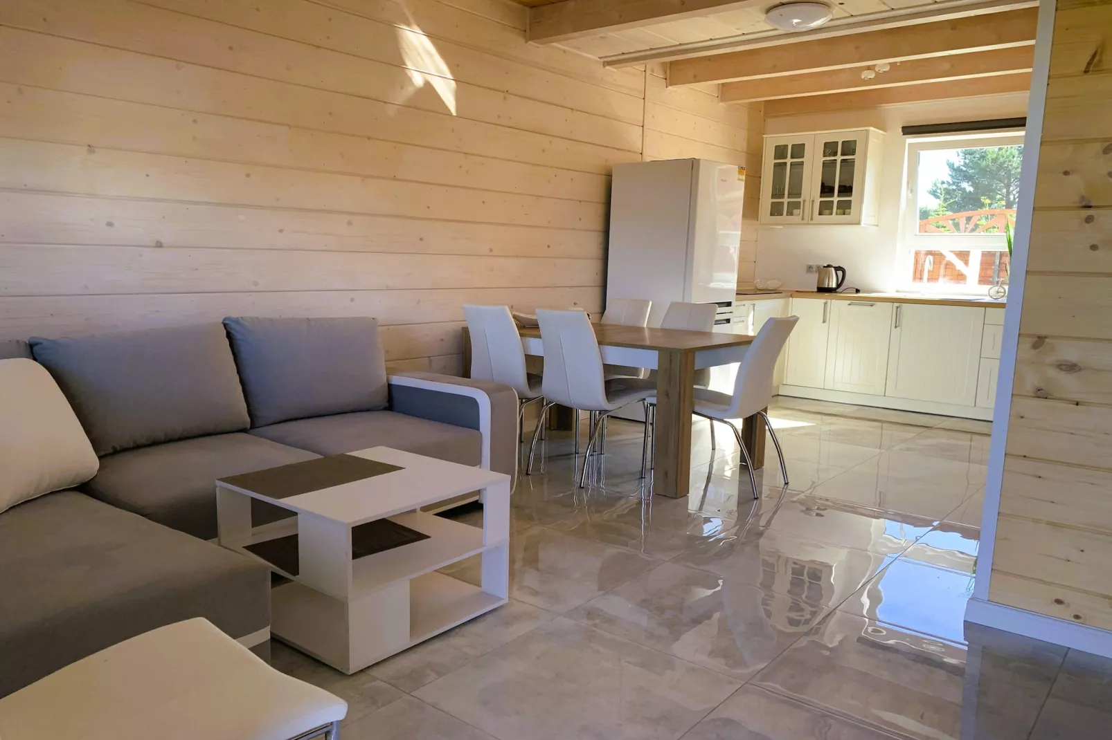 Luksusowa willa w Kołczewie dla 6 osób-Woonkamer