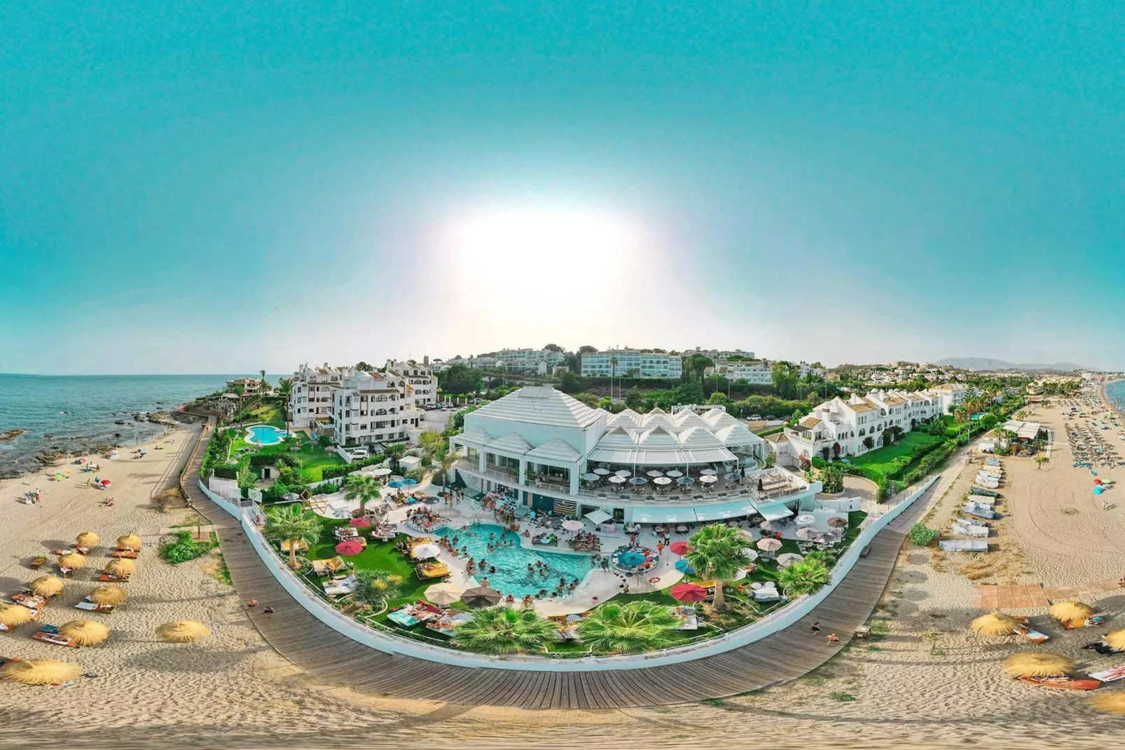 CT 158 - Lotus Jardinana-Buitenkant zomer