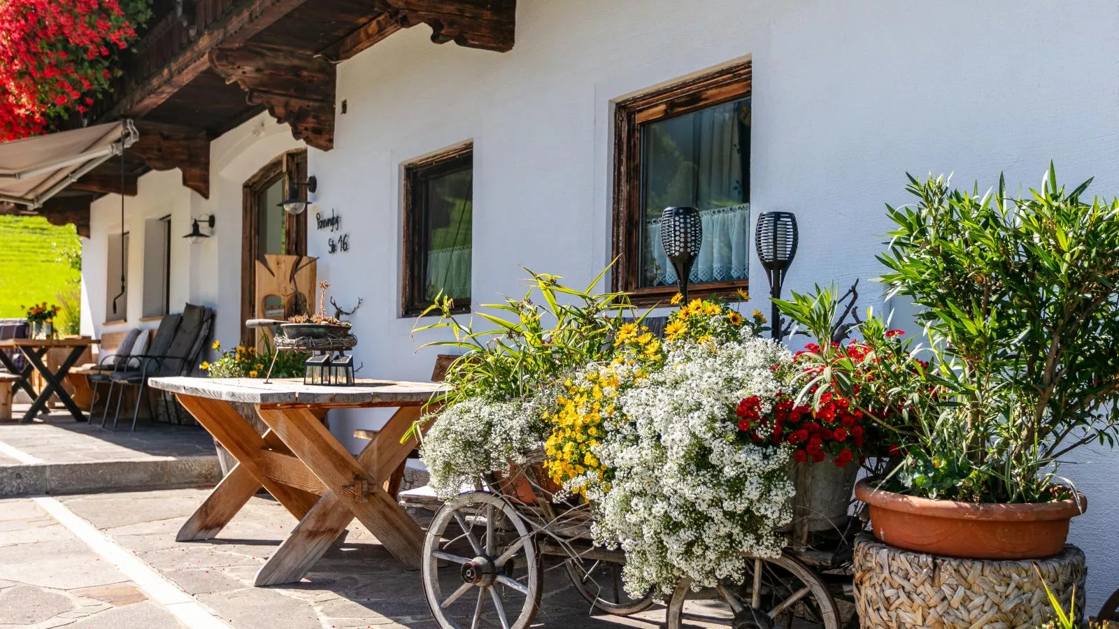 Anna Maria Christine-Buitenkant zomer