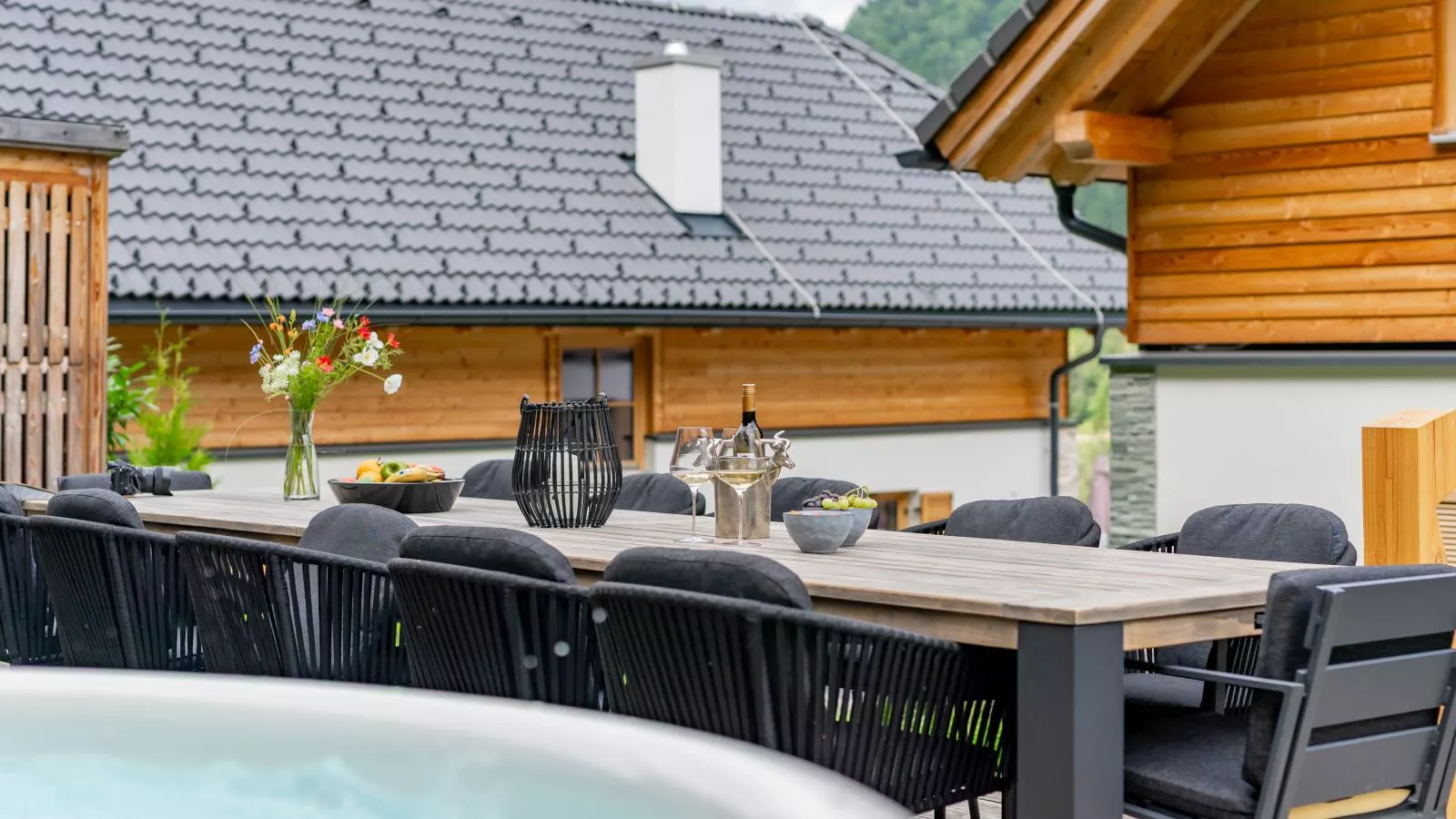 Haus Ganbei-Terrasbalkon