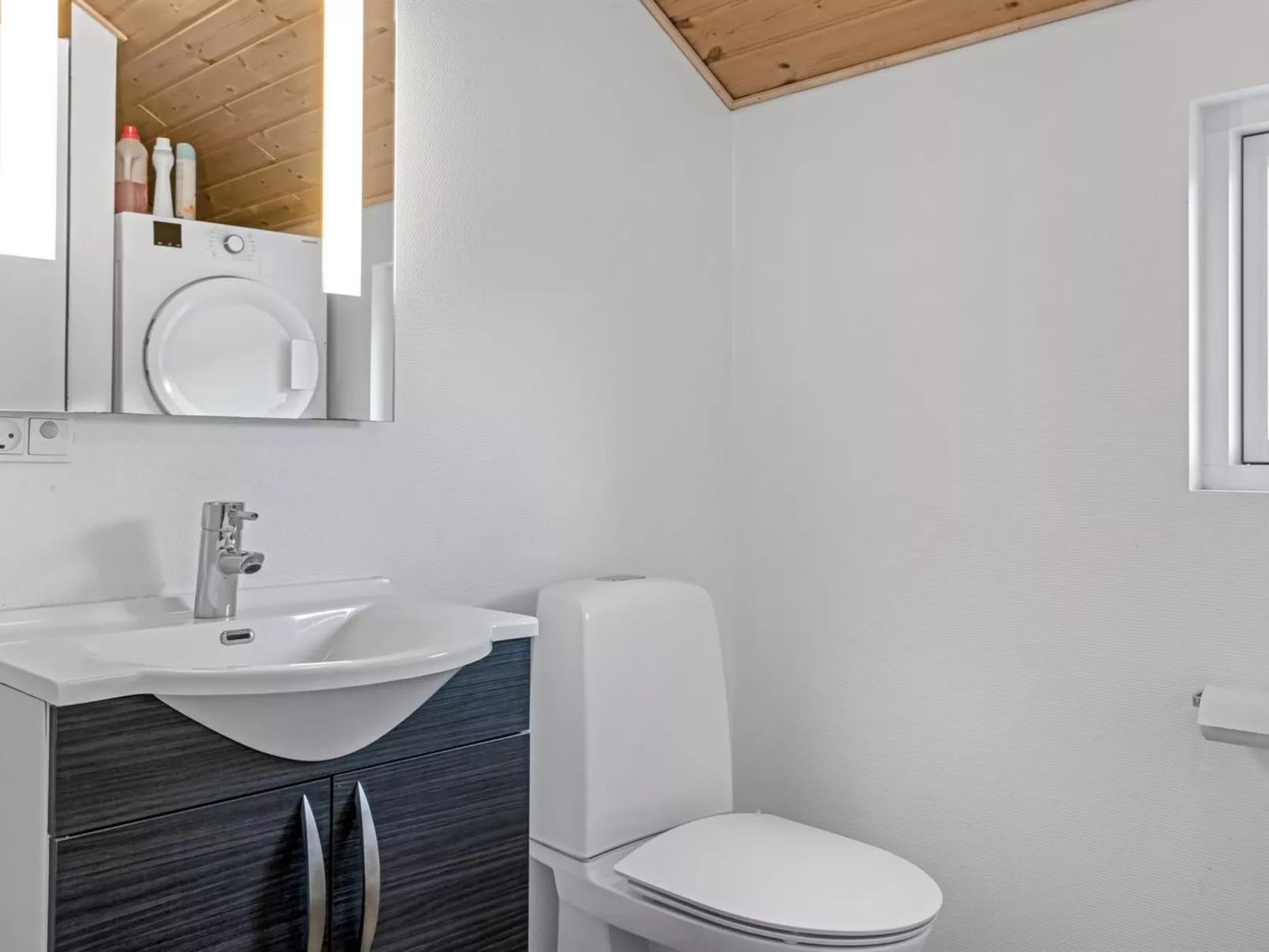 "Krum" - 4.5km from the sea-Binnen