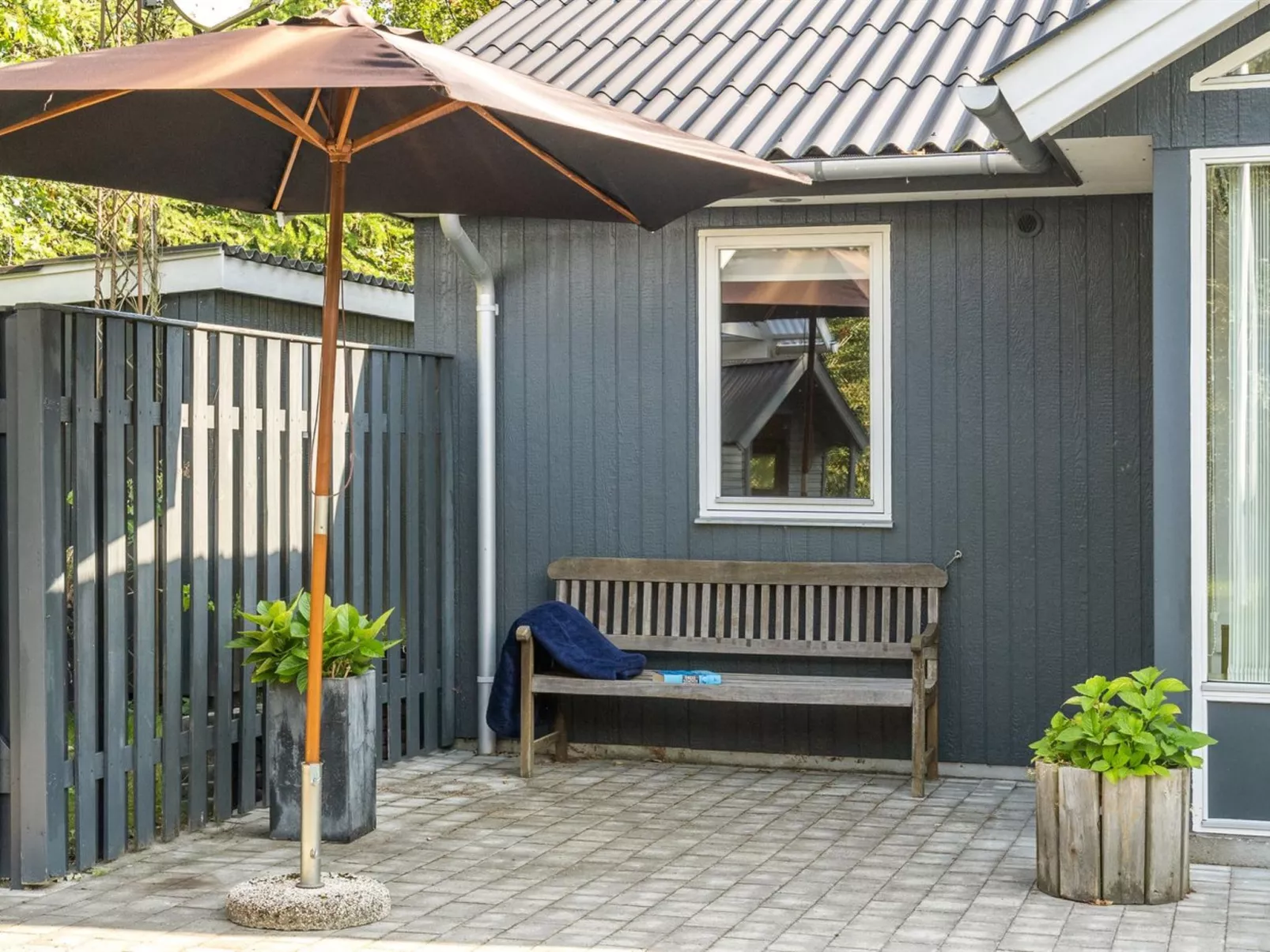 "Razmo" - 300m from the sea-Buiten