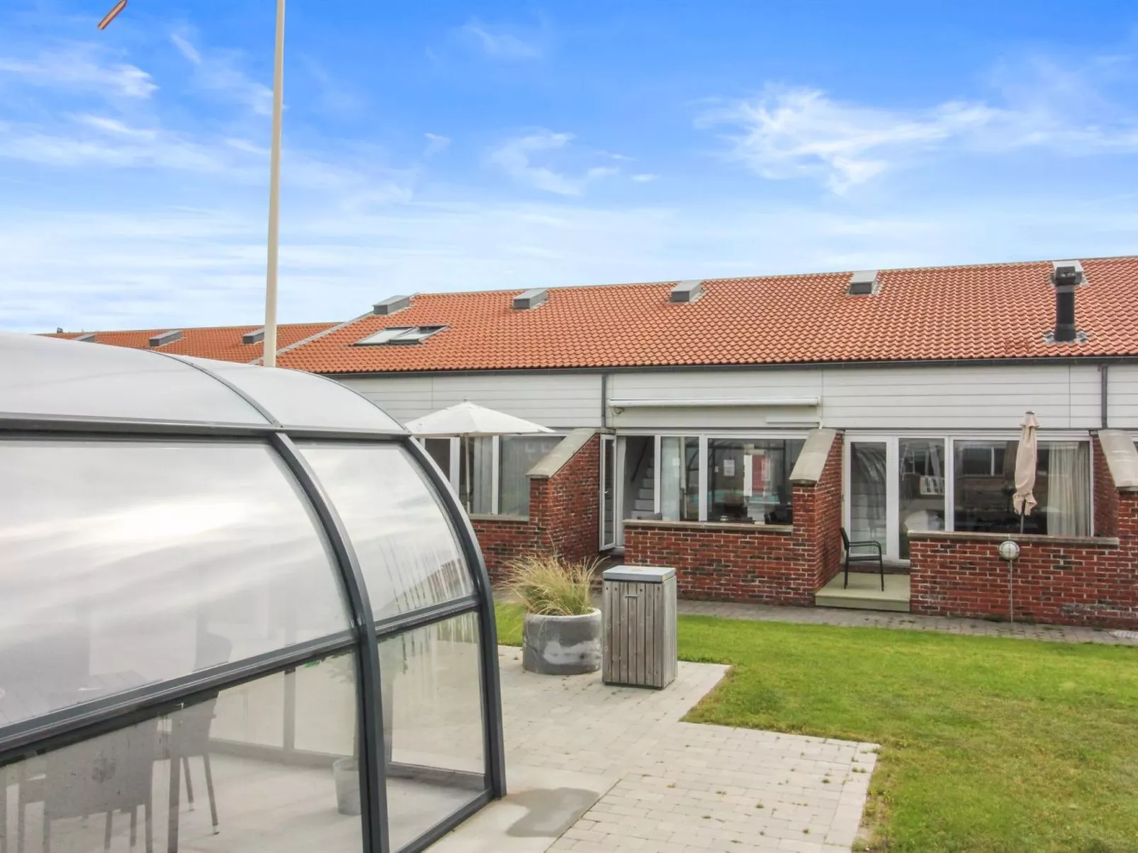 "Skarp" - 500m from the sea-Buiten