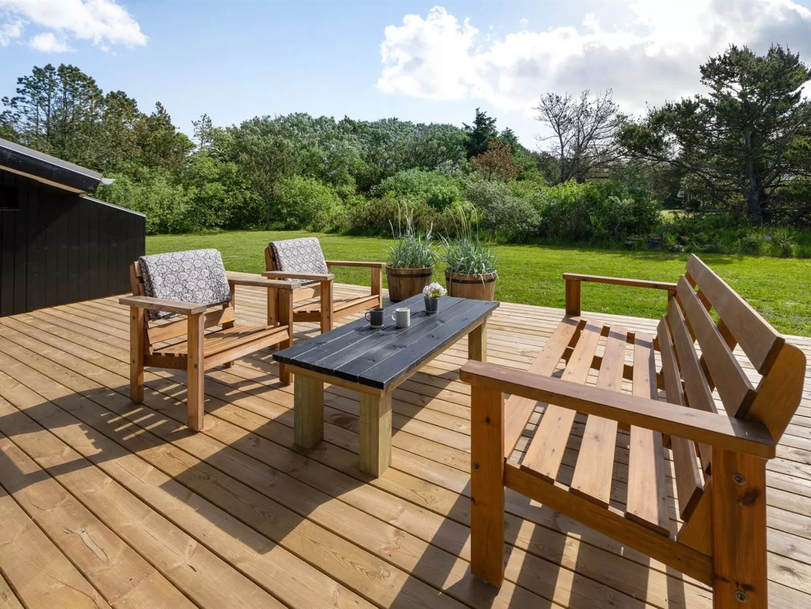 "Skogh" - 600m from the sea-Buiten