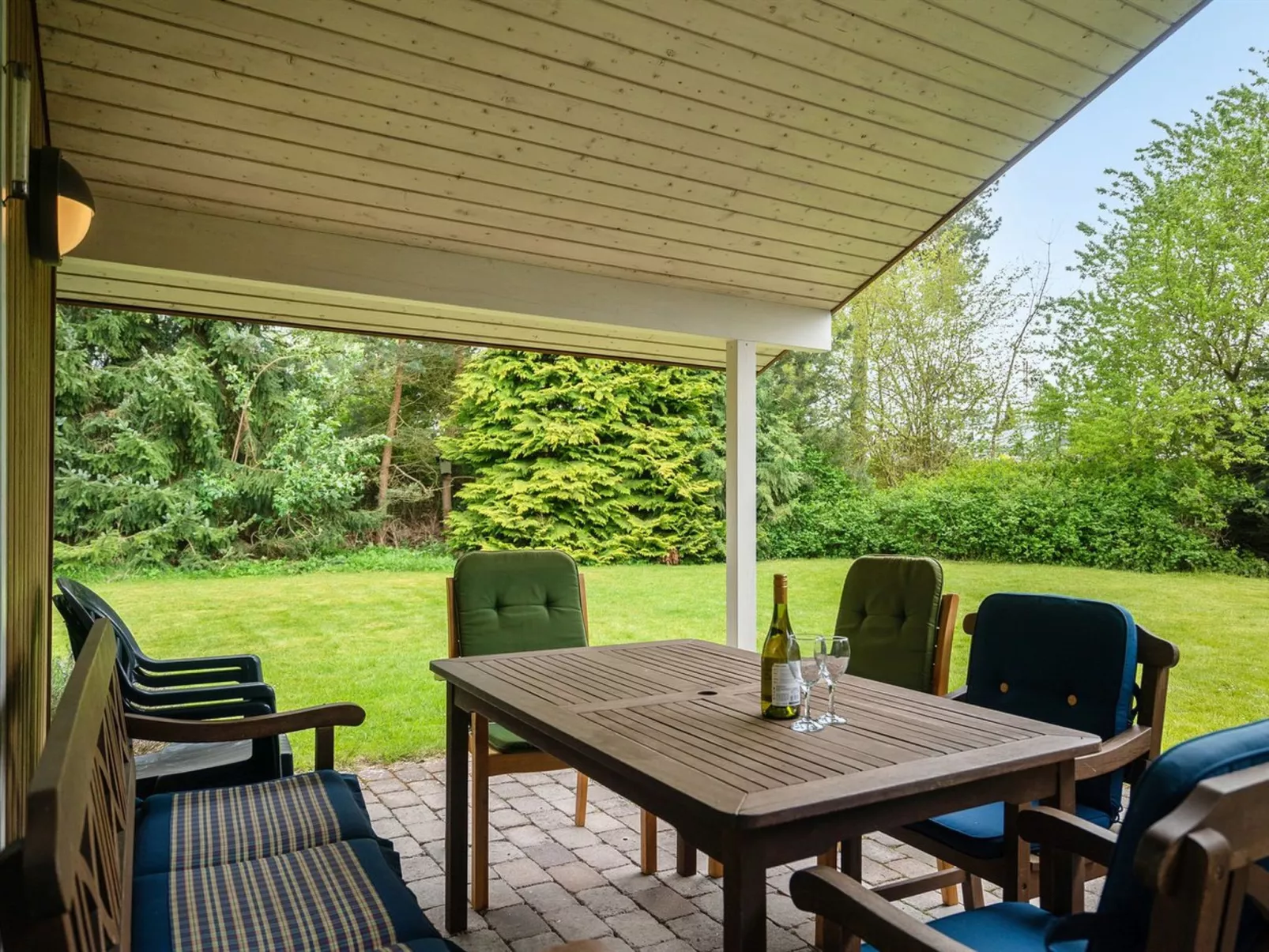 "Loreia" - 200m from the sea-Buiten