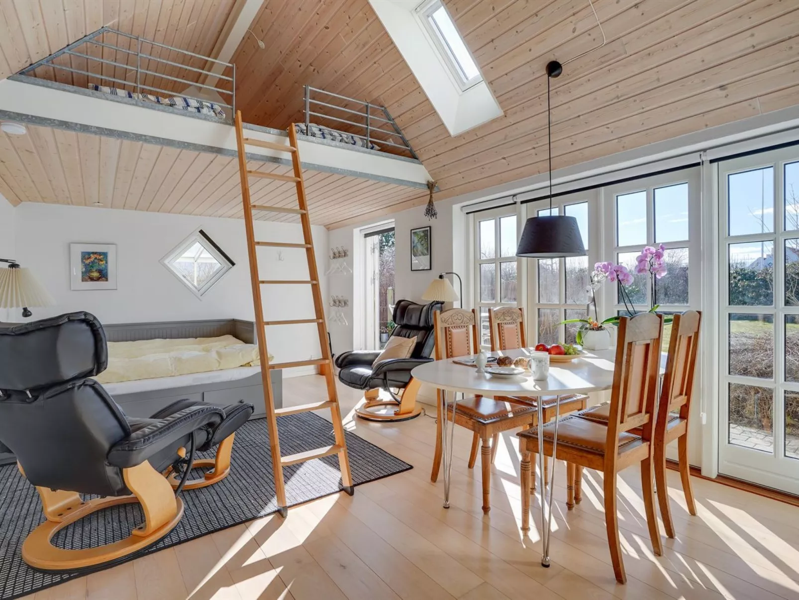 "Ilsabeth" - 700m from the sea-Binnen