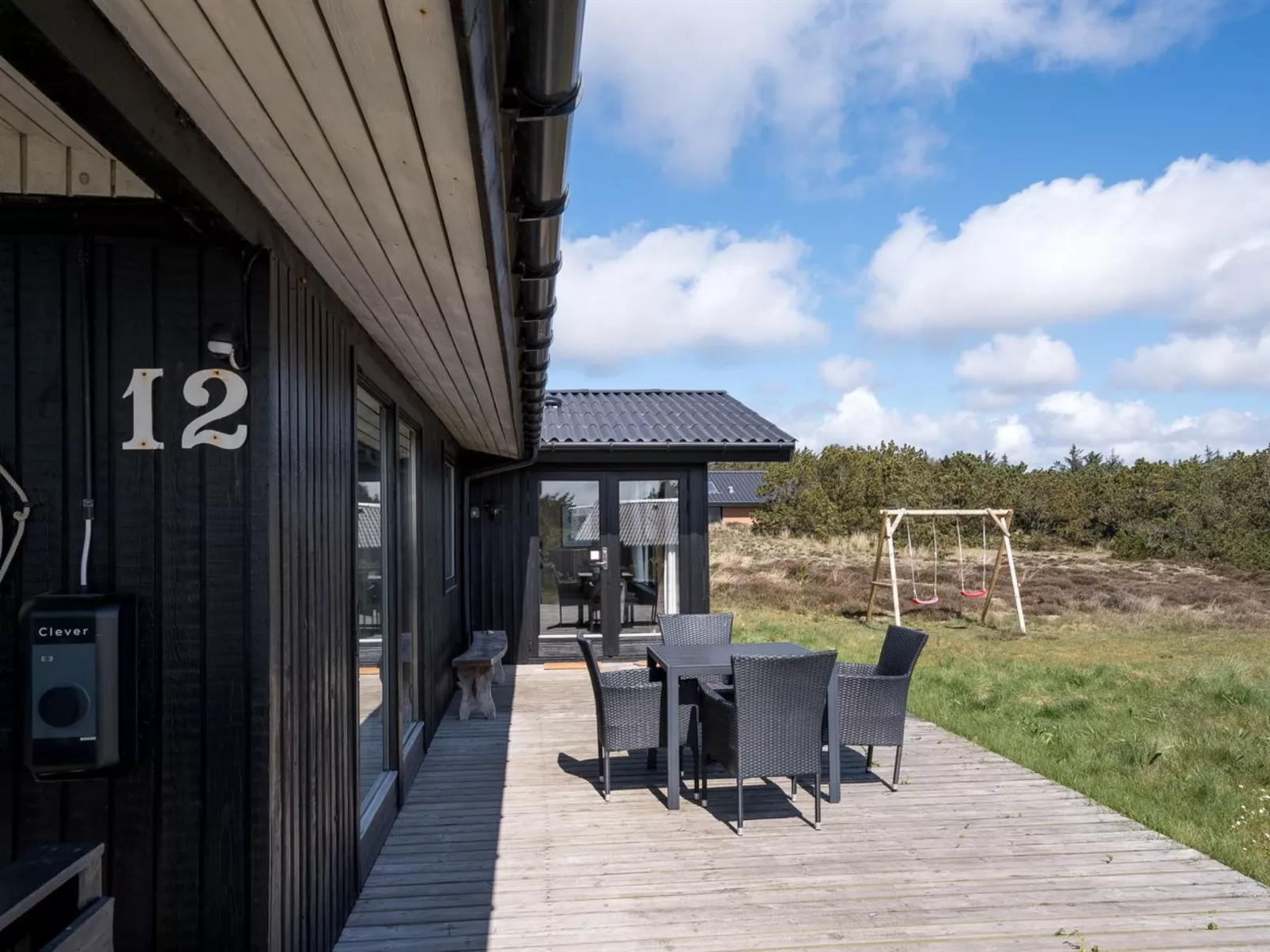 "Brunkil" - 500m from the sea-Buiten