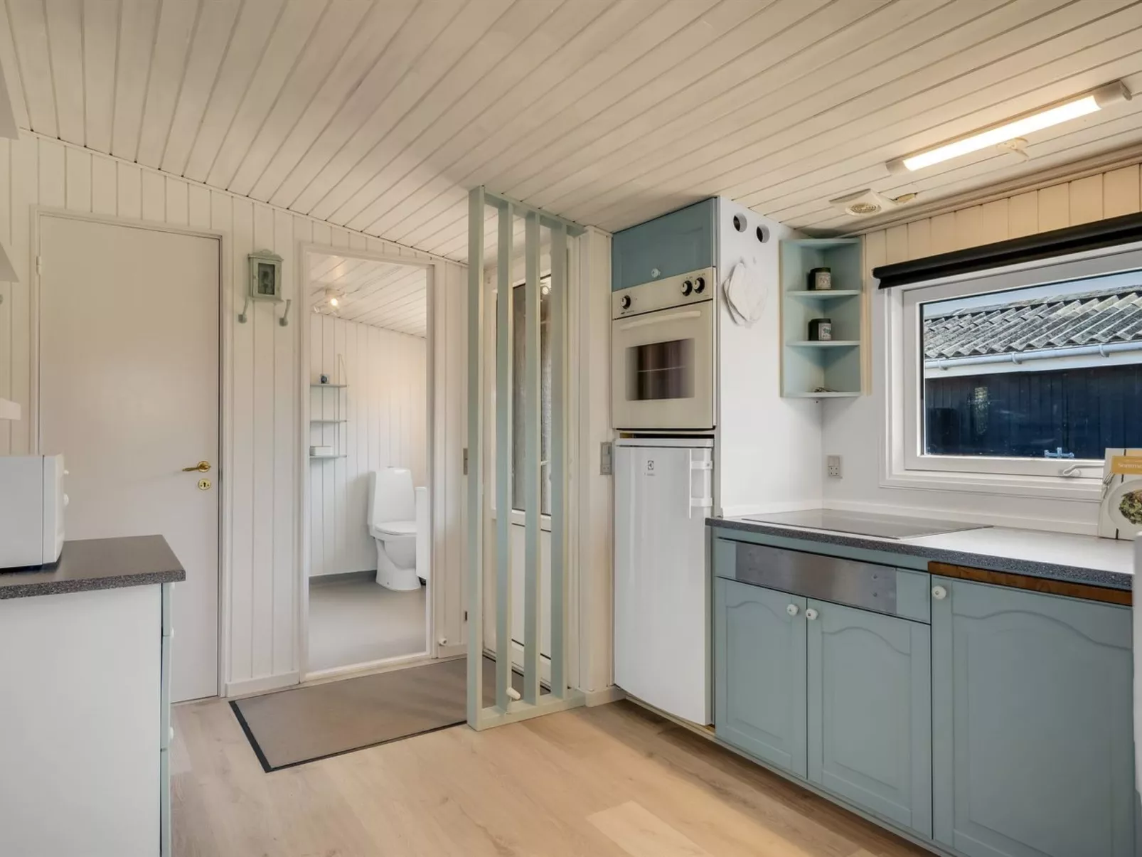 "Tonja" - 300m from the sea-Binnen