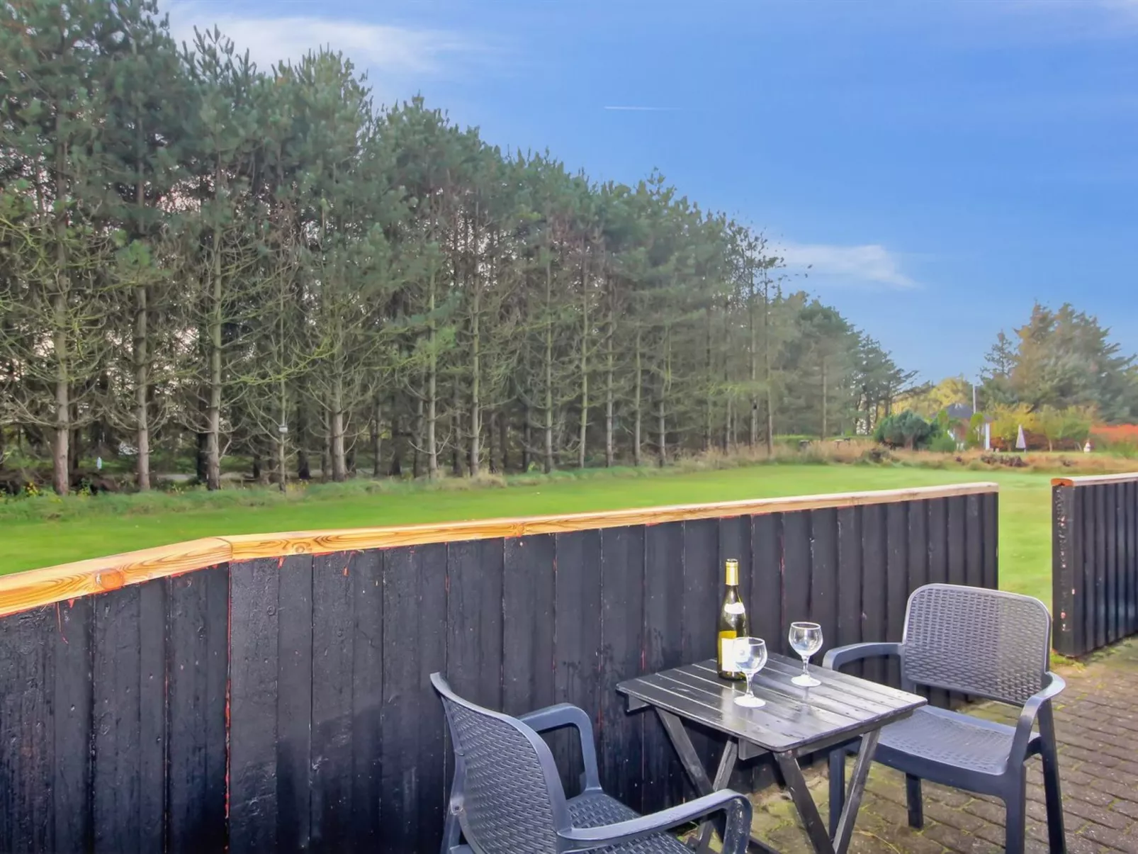 "Nahele" - 500m from the sea-Buiten