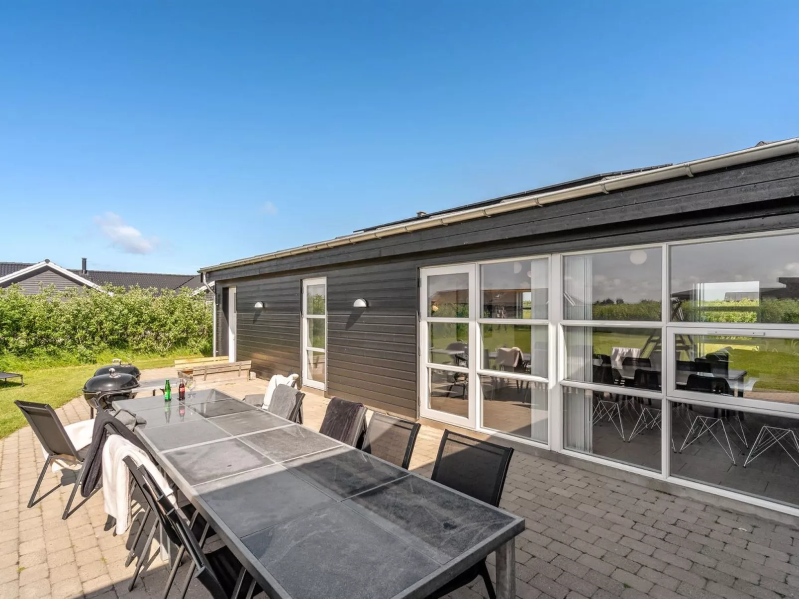 "Vitori" - 800m from the sea-Buiten