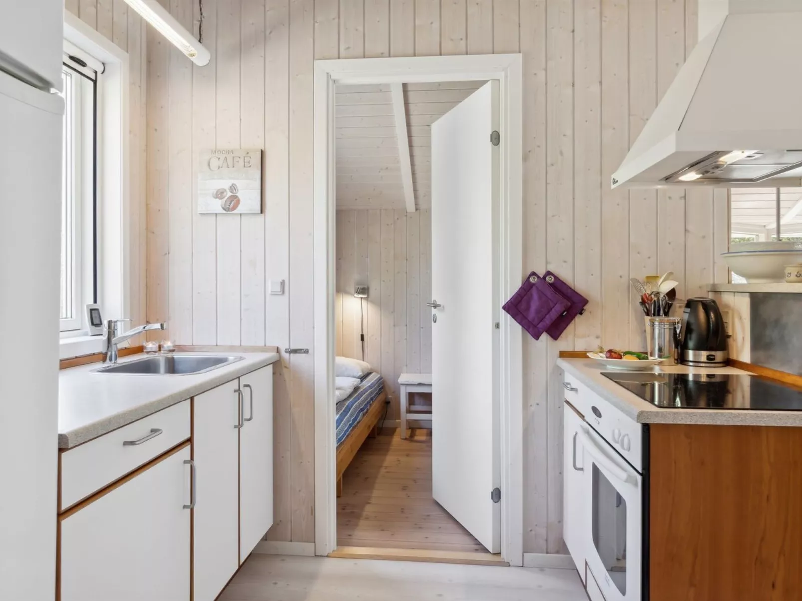 "Sörine" - 2km from the sea-Binnen