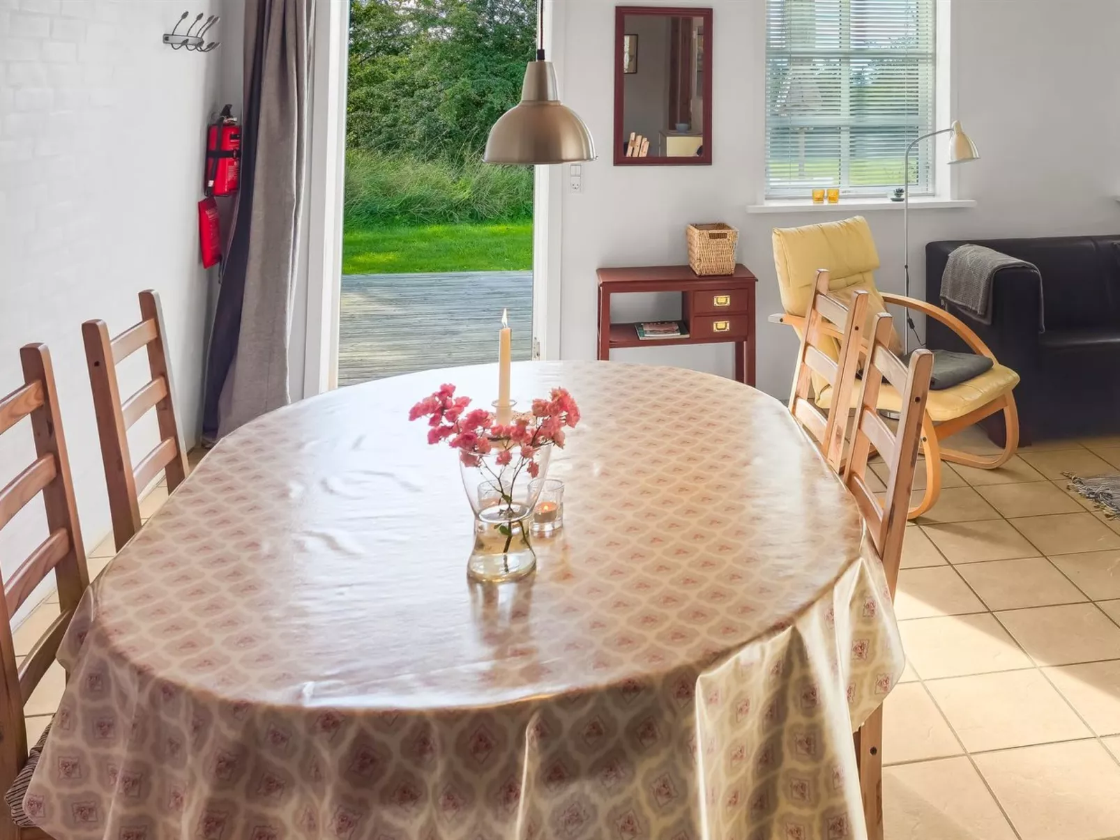 "Elef" - 2.0km from the sea-Binnen