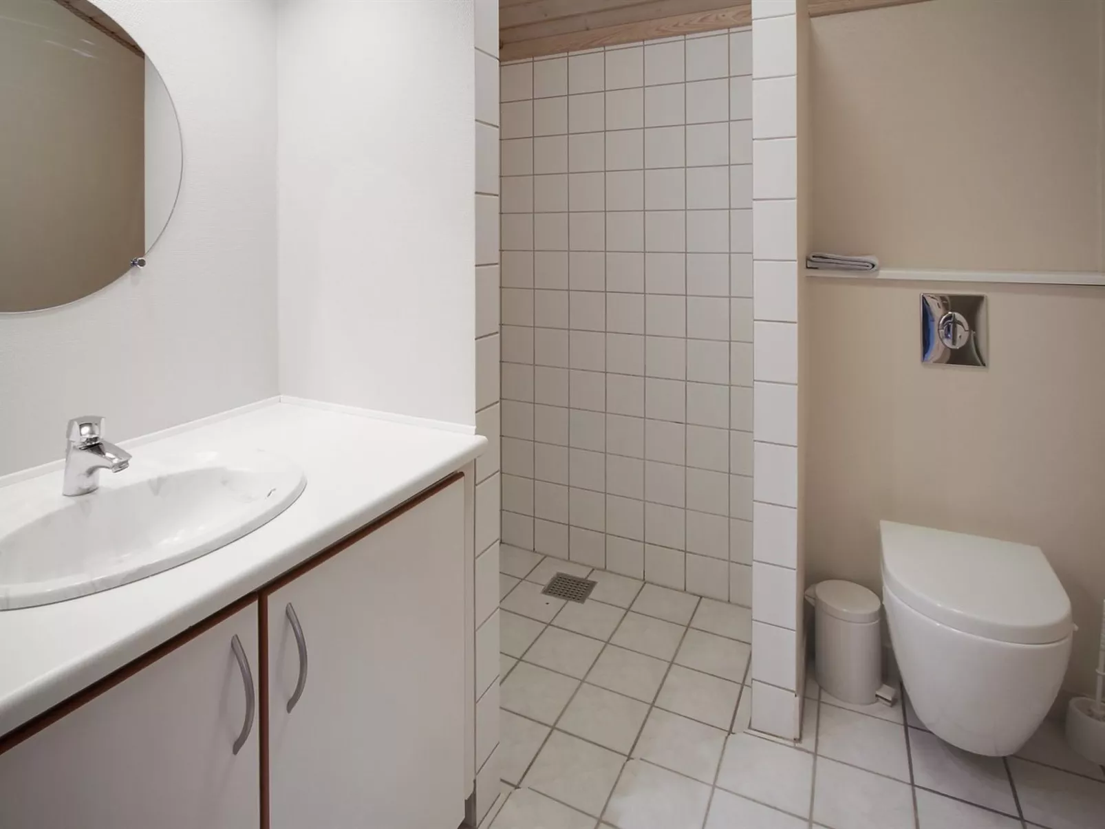 "Fritzy" - 75m from the sea-Binnen