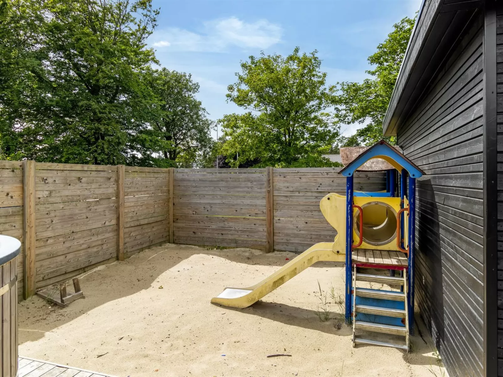 "Christiern" - 4.5km from the sea-Buiten