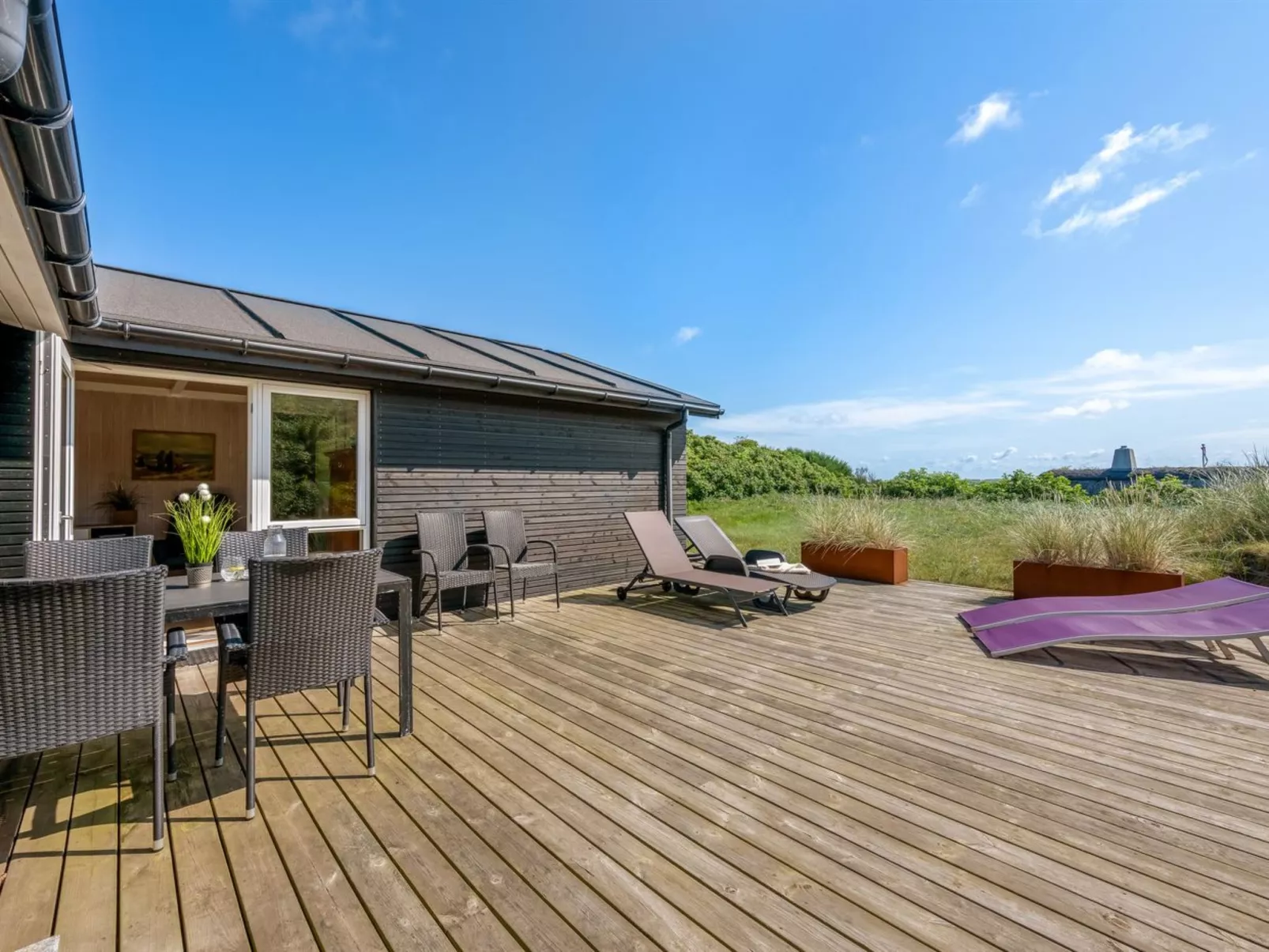 "Talia" -  from the sea-Buiten