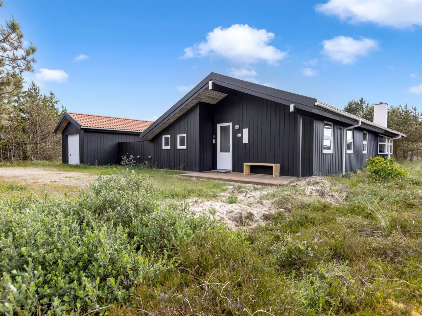 "Antto" - 900m from the sea-Buiten