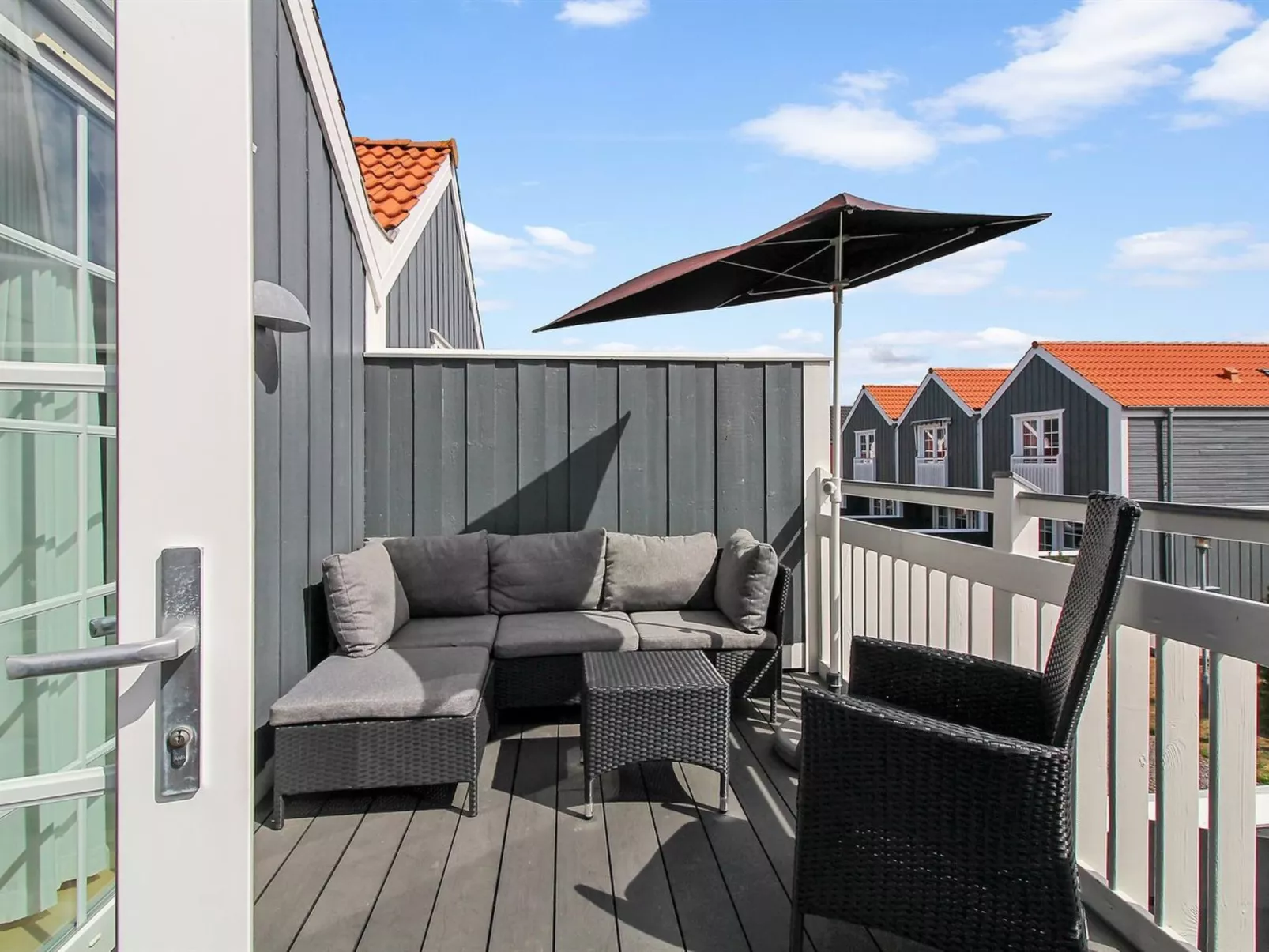 "Vinny" - 1.2km from the sea-Buiten