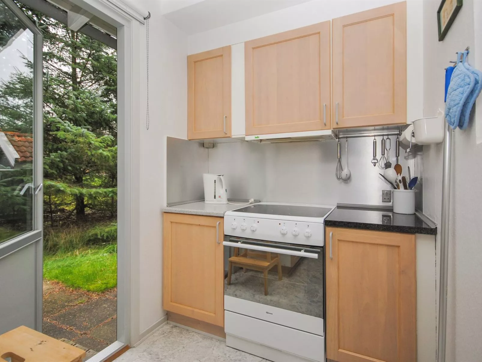 "Amber" - 500m from the sea-Binnen