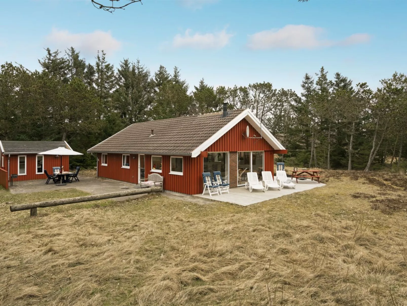 "Tove" - 1.5km from the sea-Buiten