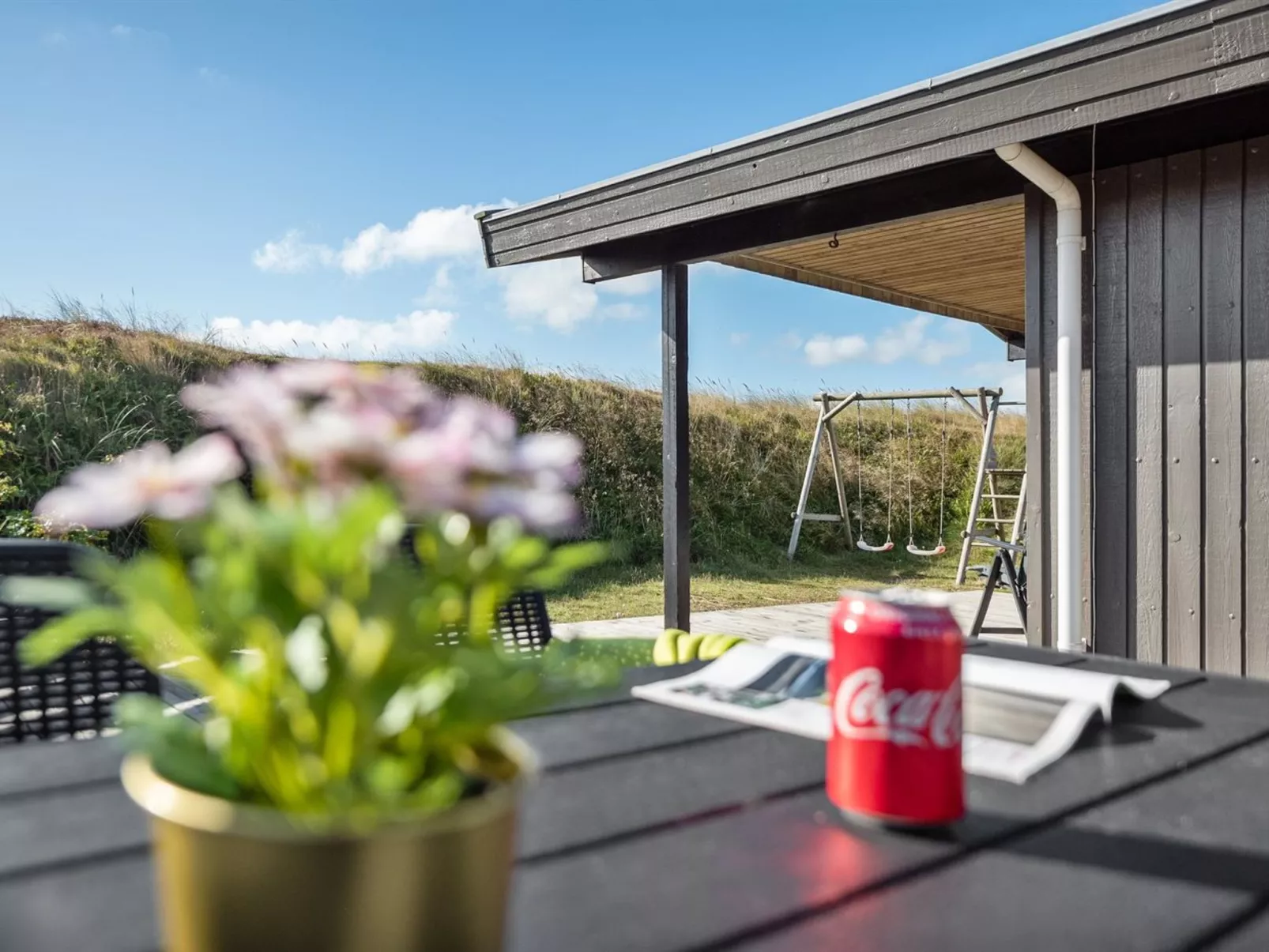 "Aiske" -  from the sea-Buiten