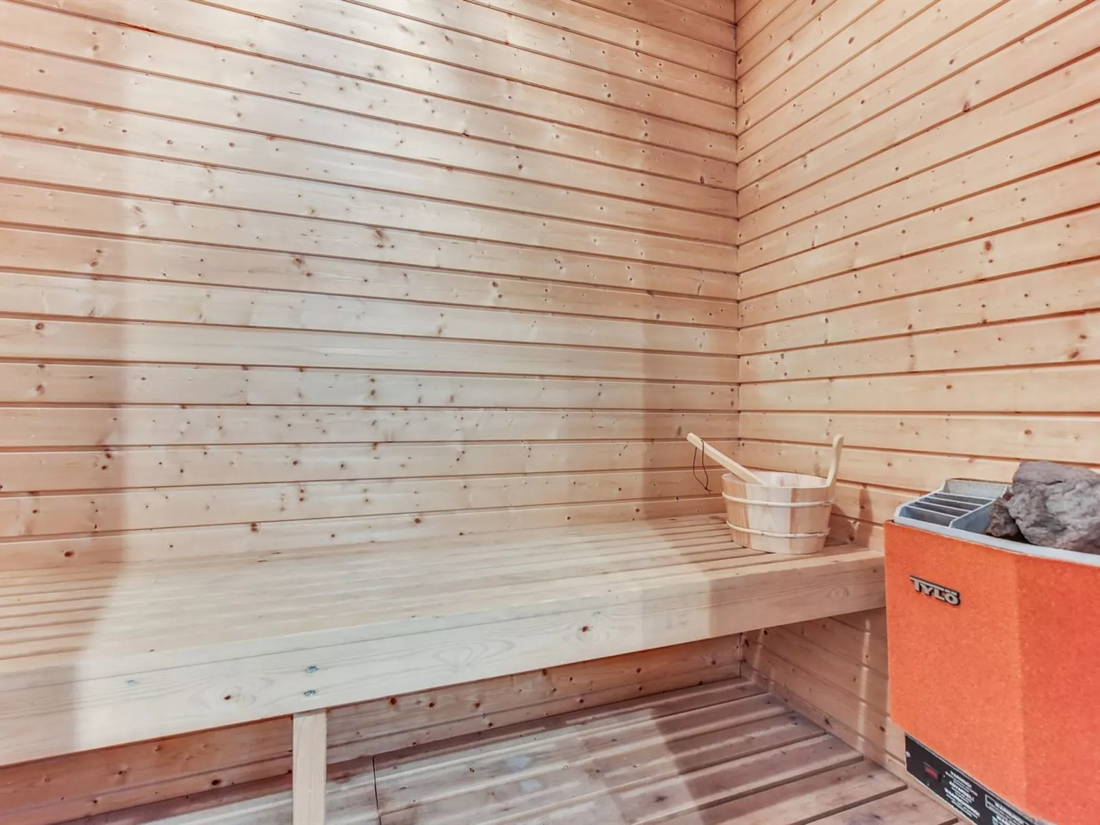 "Tascha" - 1.5km from the sea-Binnen