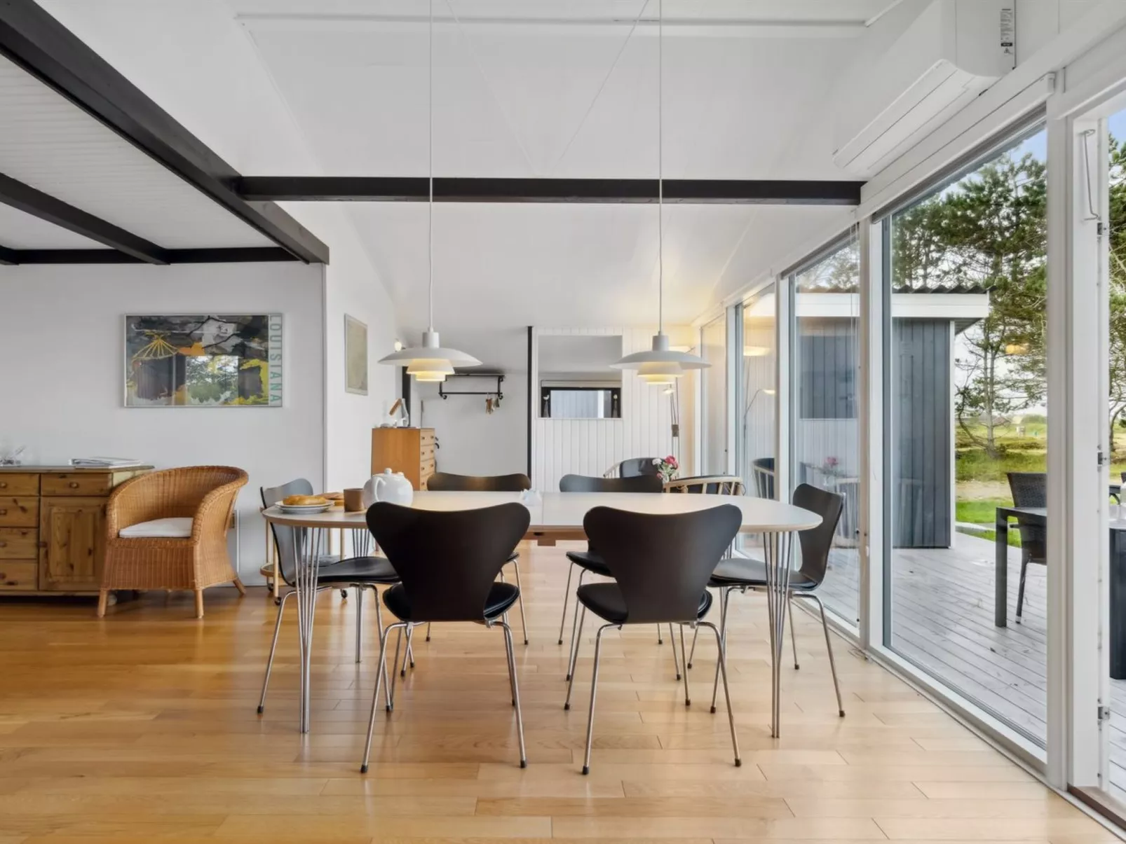 "Djuna" - 200m from the sea-Binnen