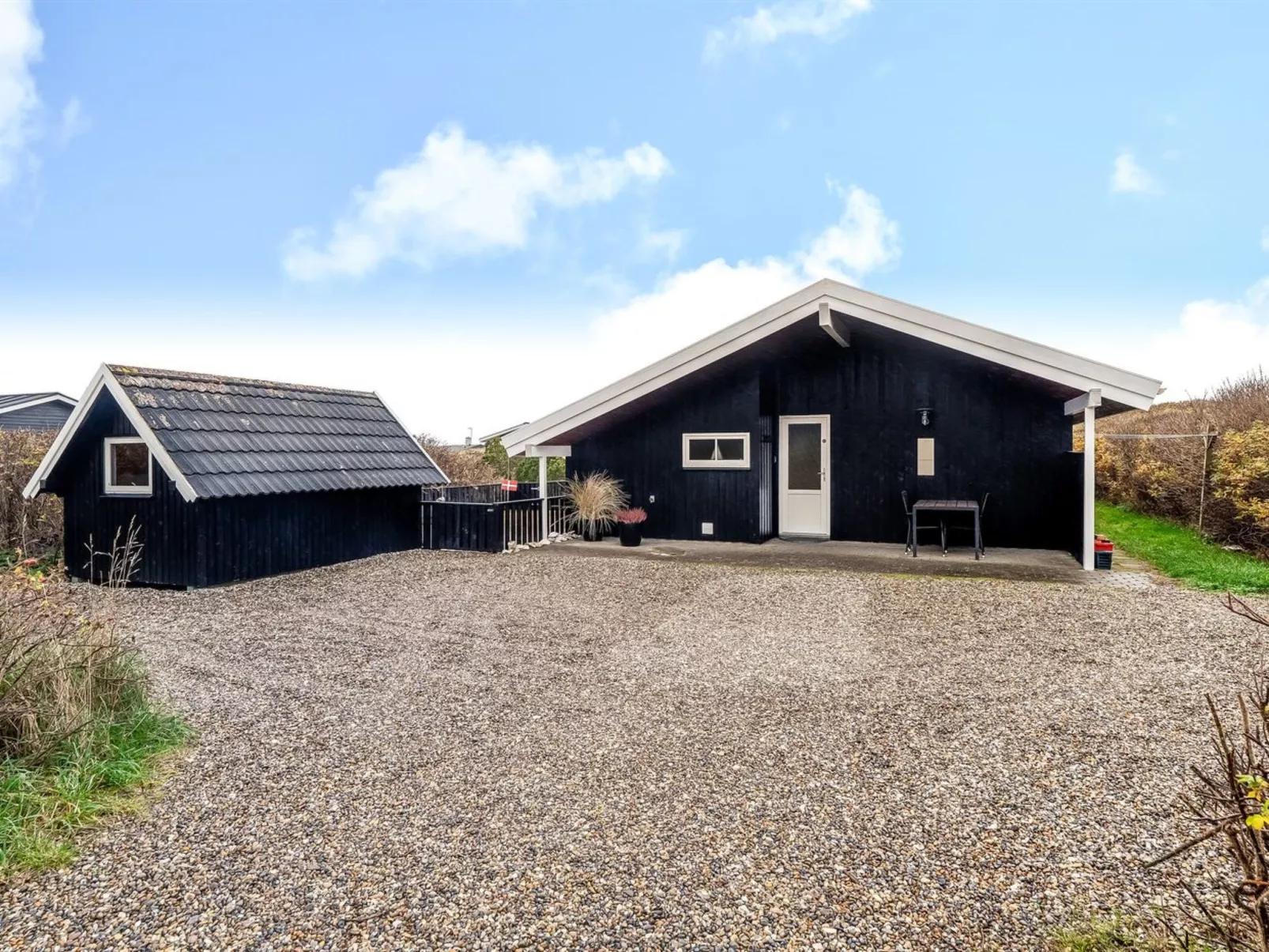 "Sofja" - 150m from the sea