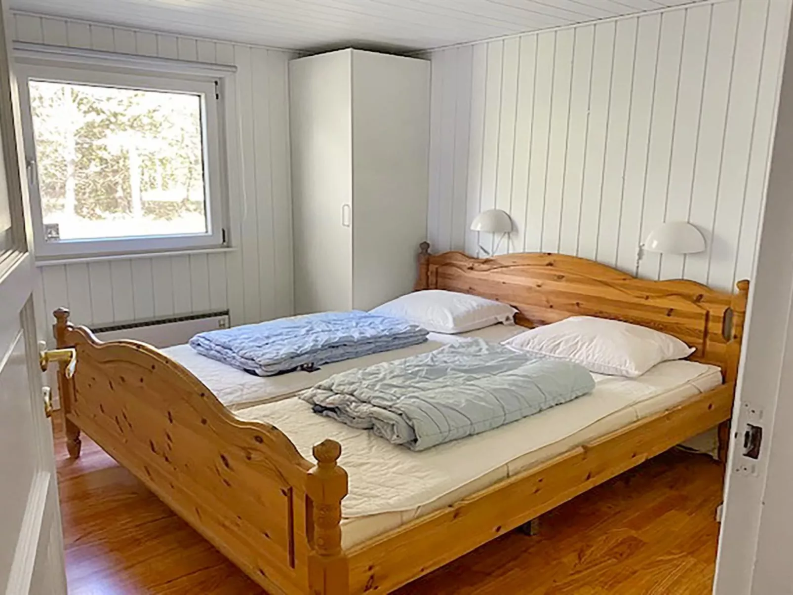 "Mikaela" - 1km from the sea-Binnen