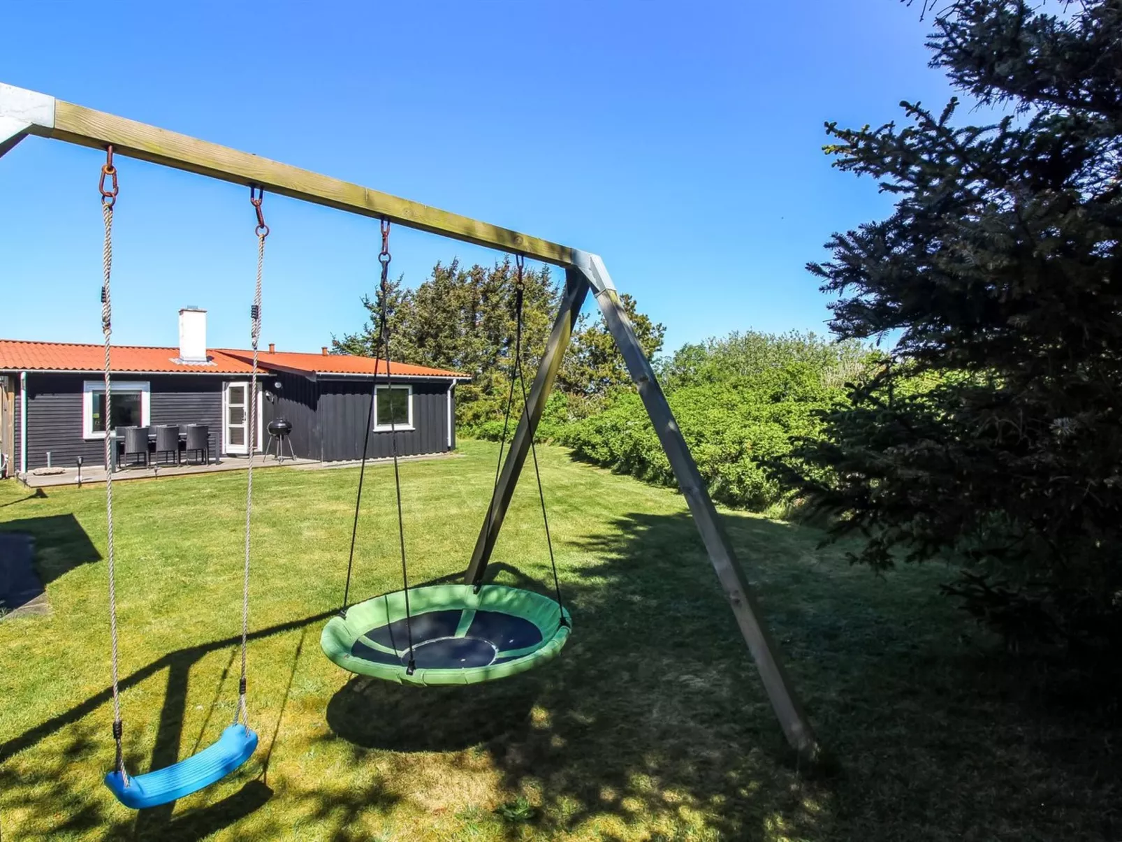 "Daren" - 600m from the sea-Buiten