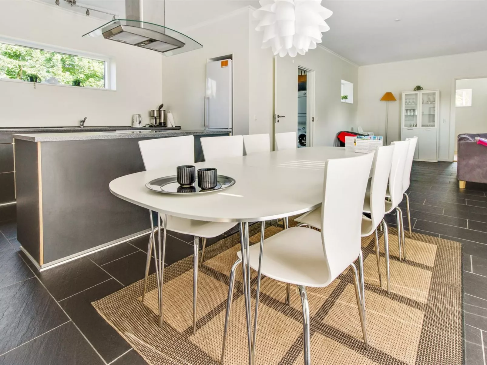 "Edda" - 400m from the sea-Binnen