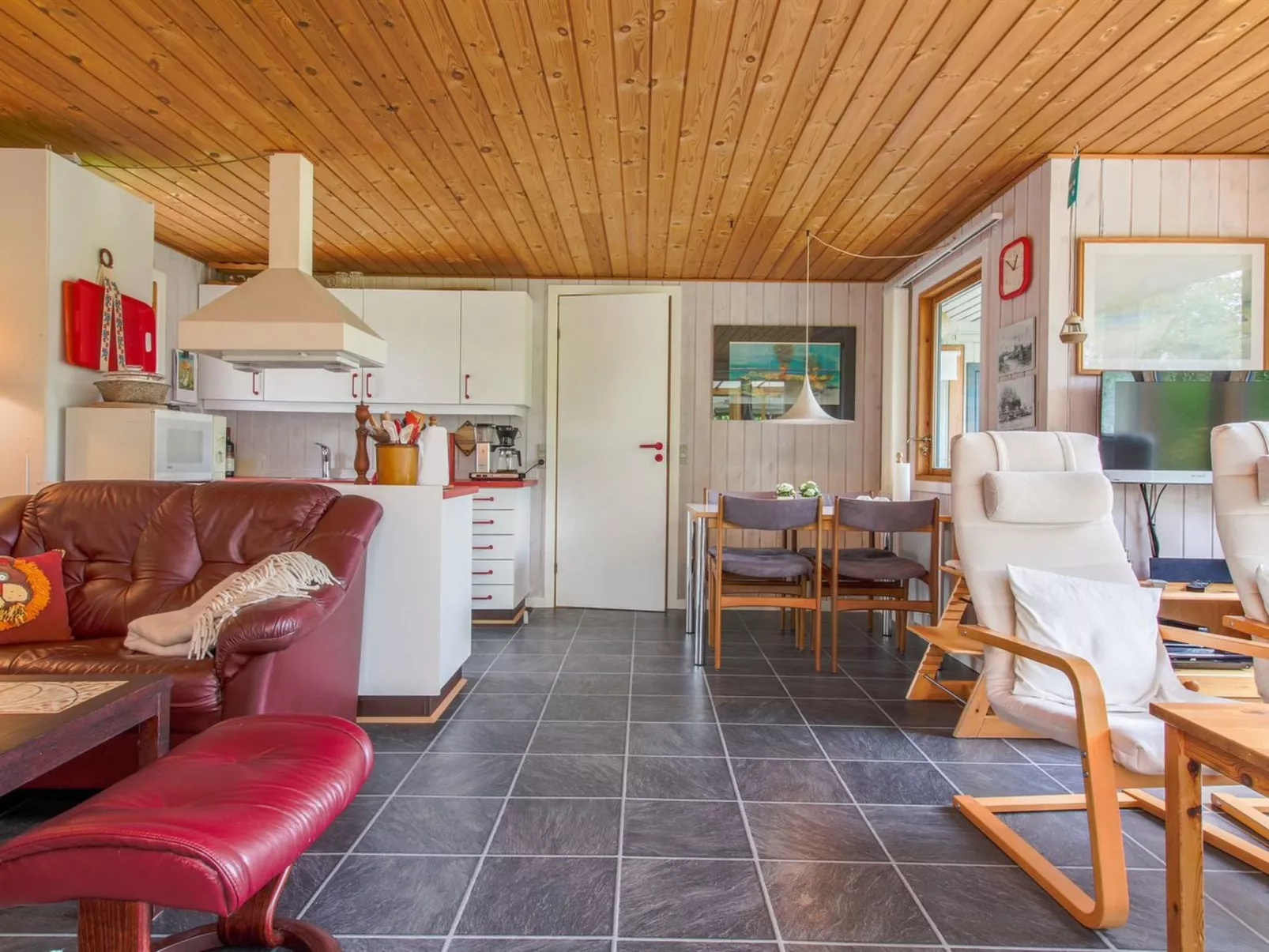 "Frederika" - 180m from the sea-Binnen