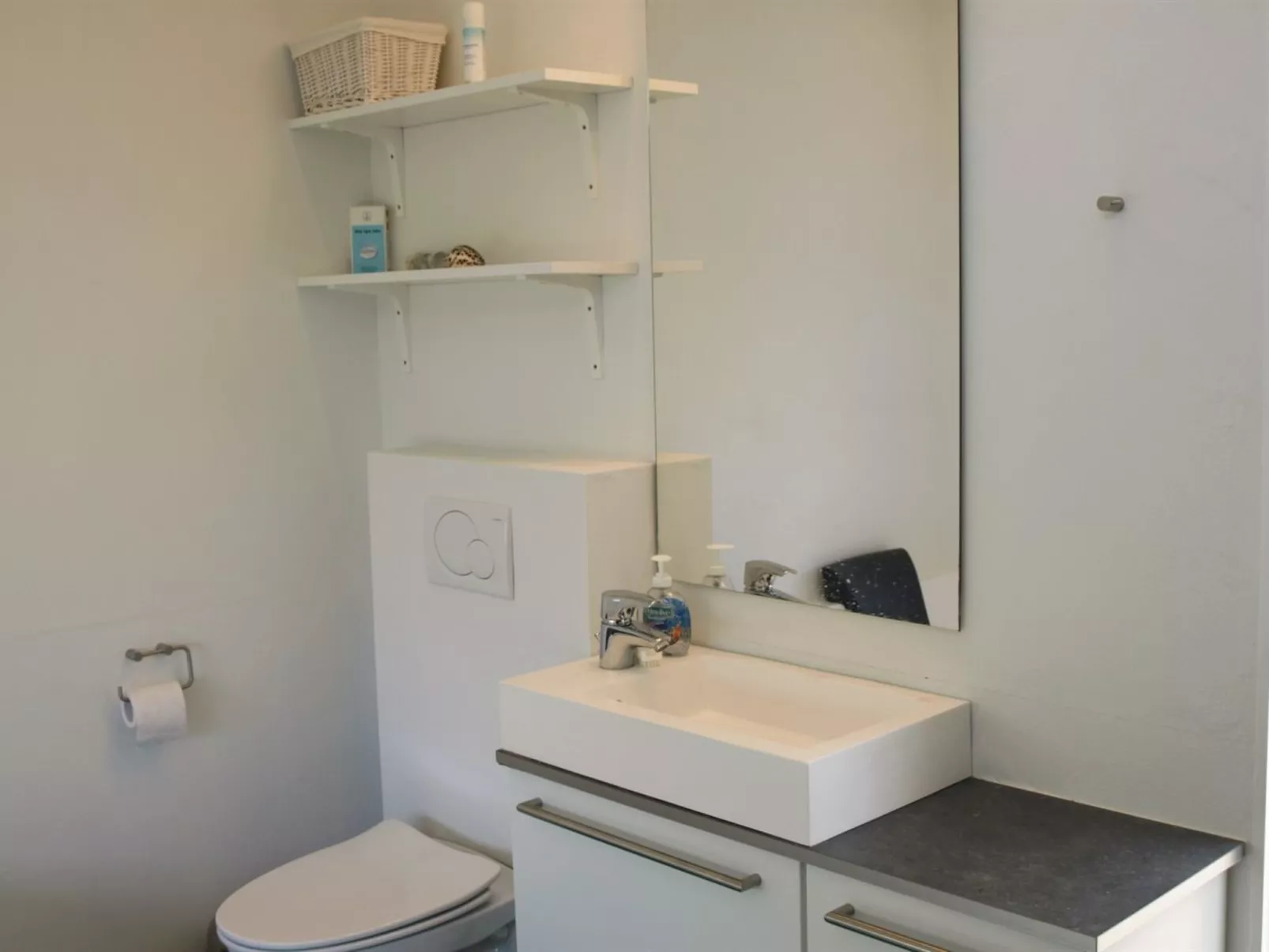 "Jonce" - 400m from the sea-Binnen