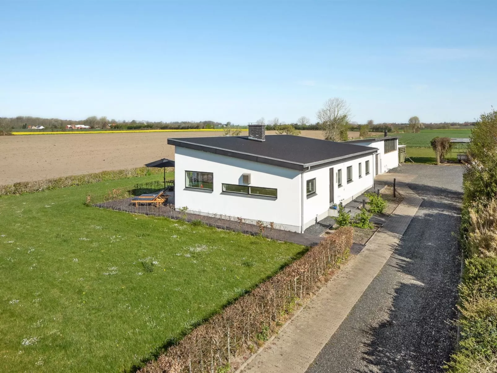 "Ermelinda" - 900m to the fjord-Buiten