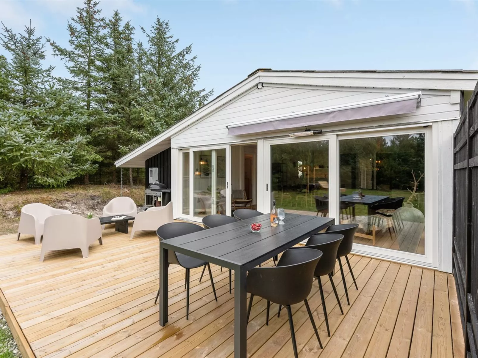 "Doreen" -  from the sea-Buiten