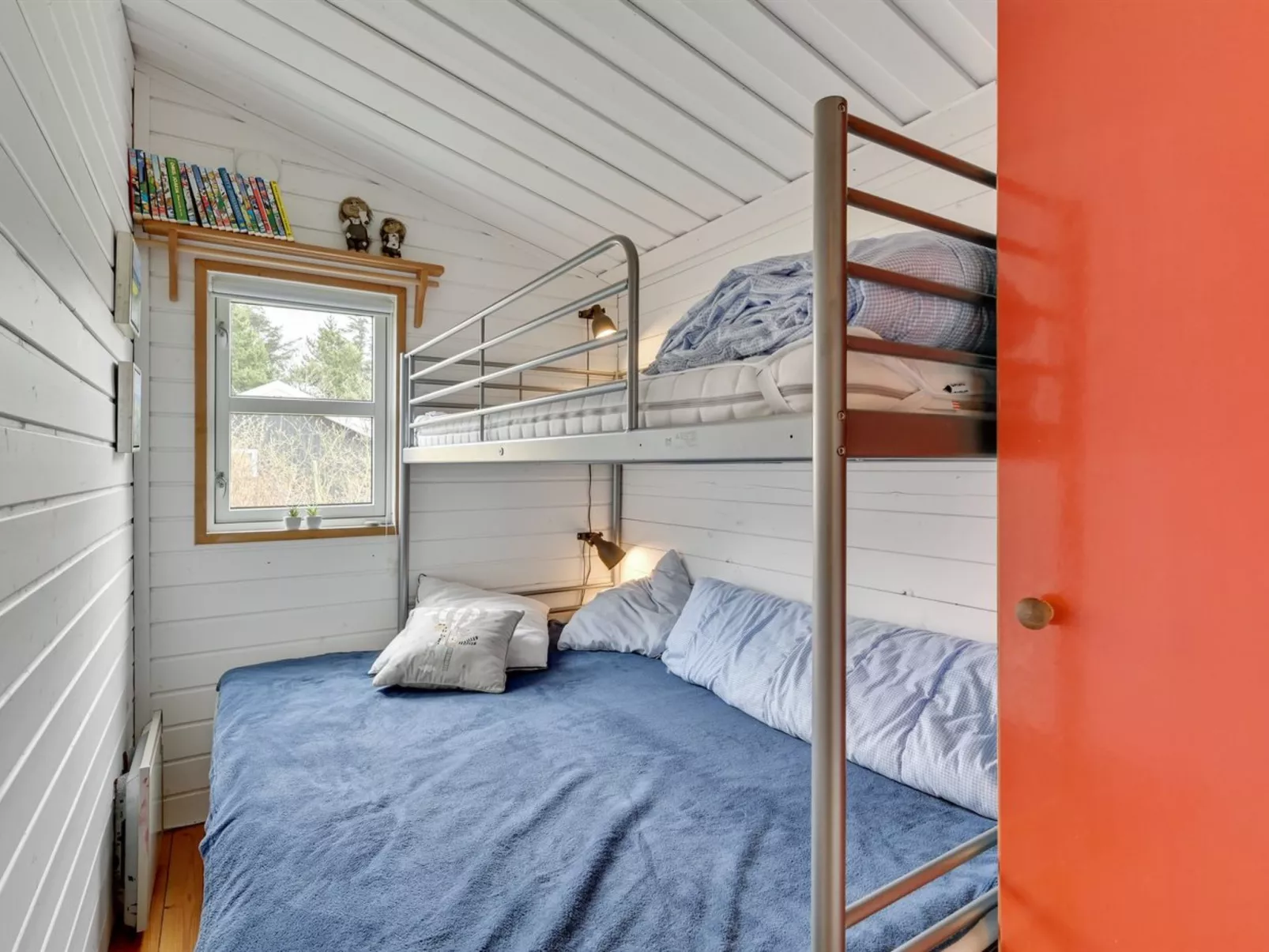 "Reima" - 220m to the fjord-Binnen