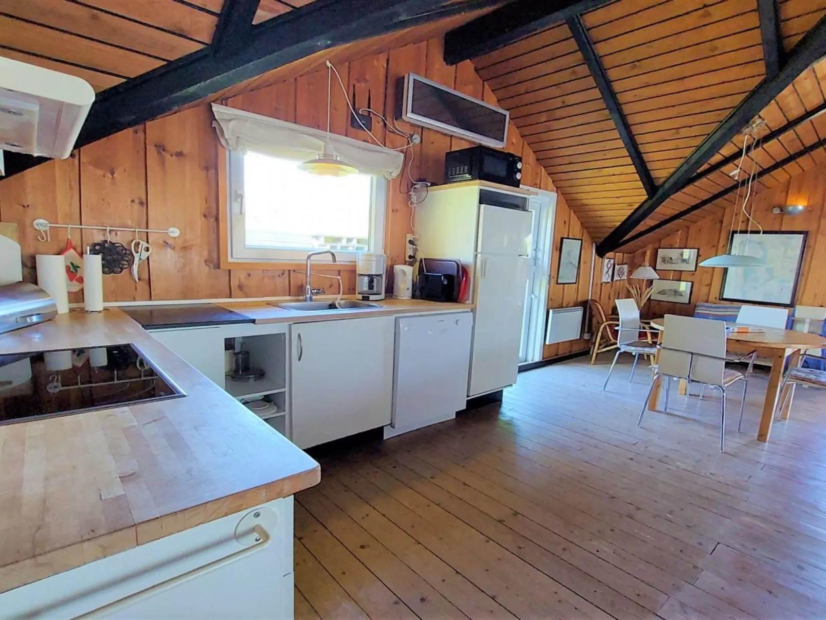 "Beneta" - 300m from the sea-Binnen