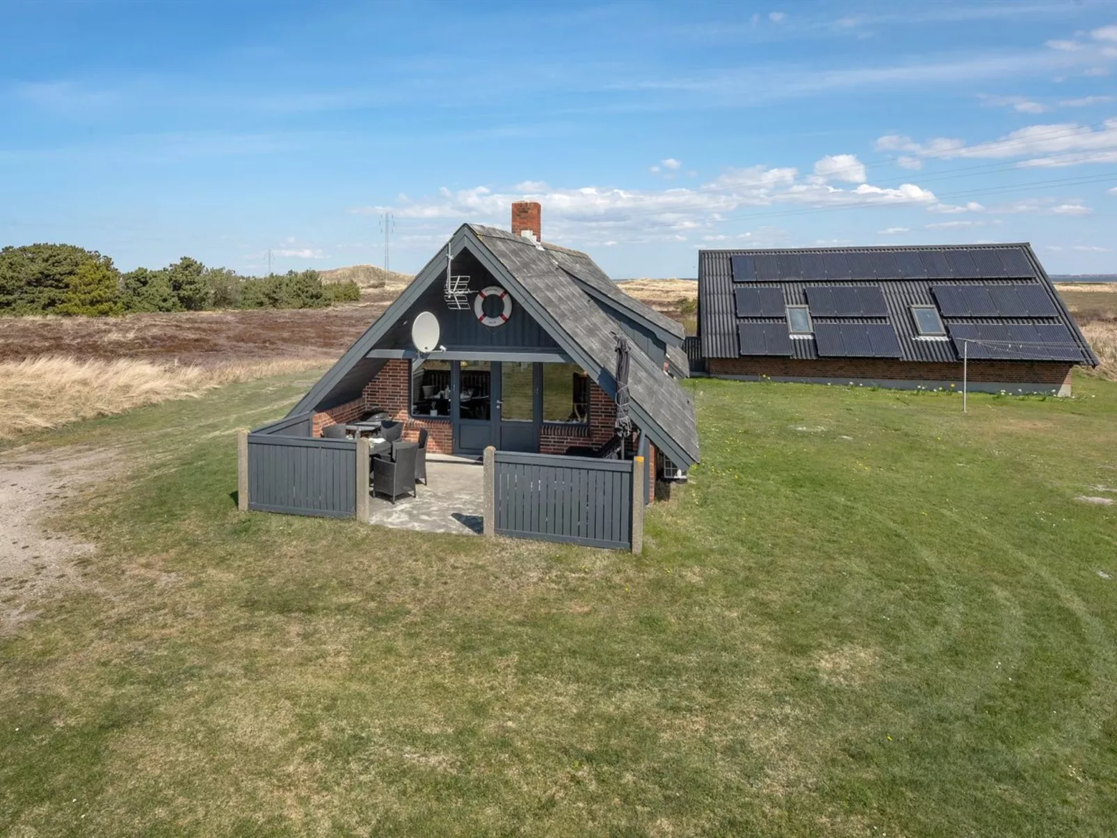 "Wulfhild" - 800m from the sea-Buiten