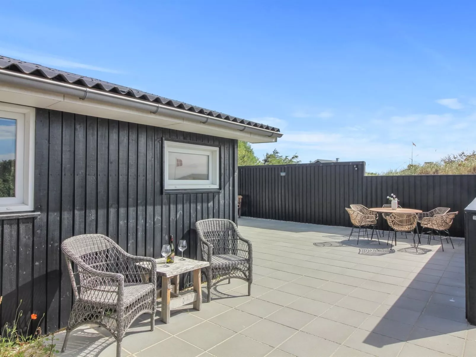 "Ingemar" - 100m from the sea-Buiten