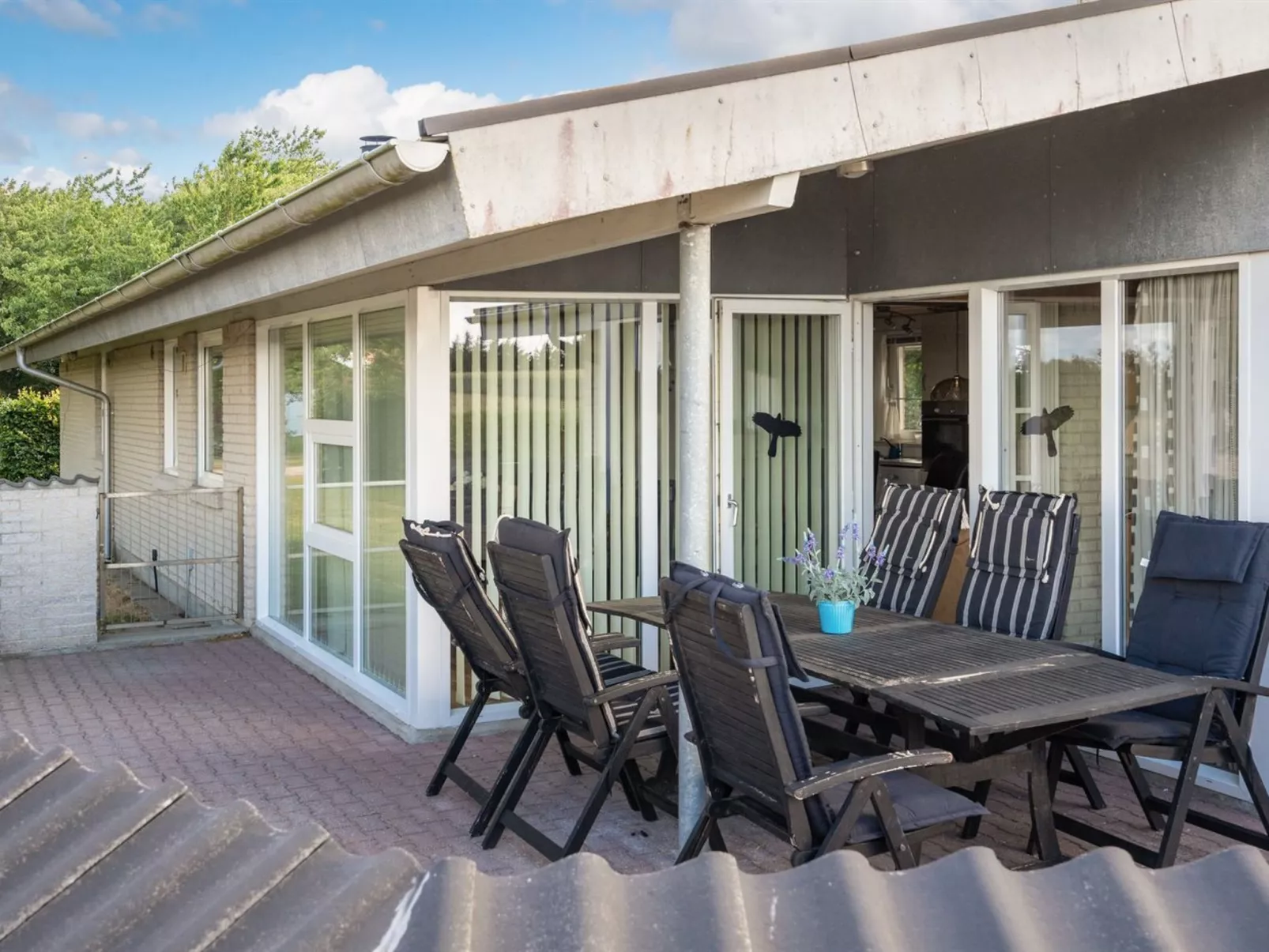 "Anselma" - 800m to the fjord-Buiten