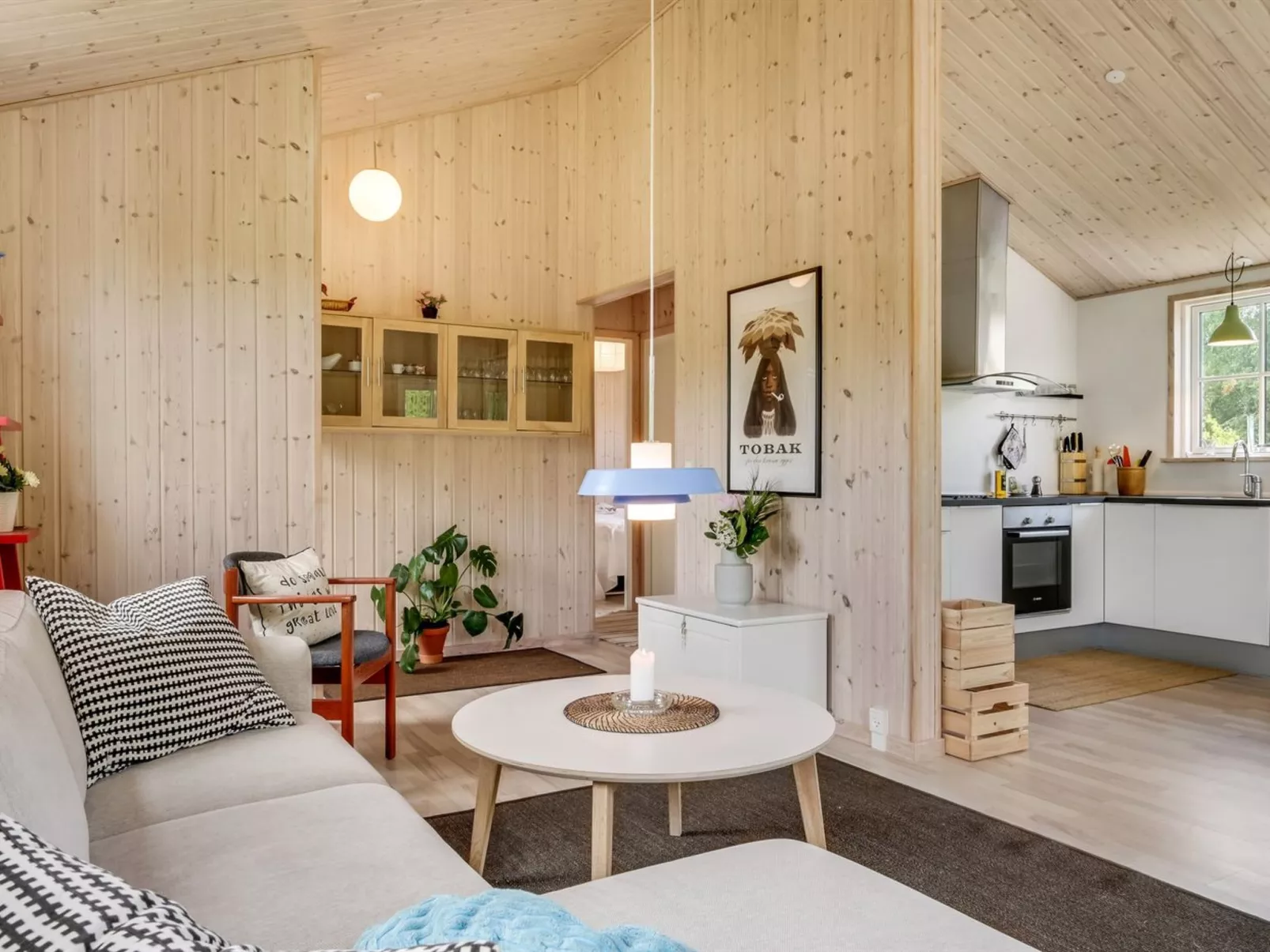 "Finwith" - 1.5km from the sea-Binnen