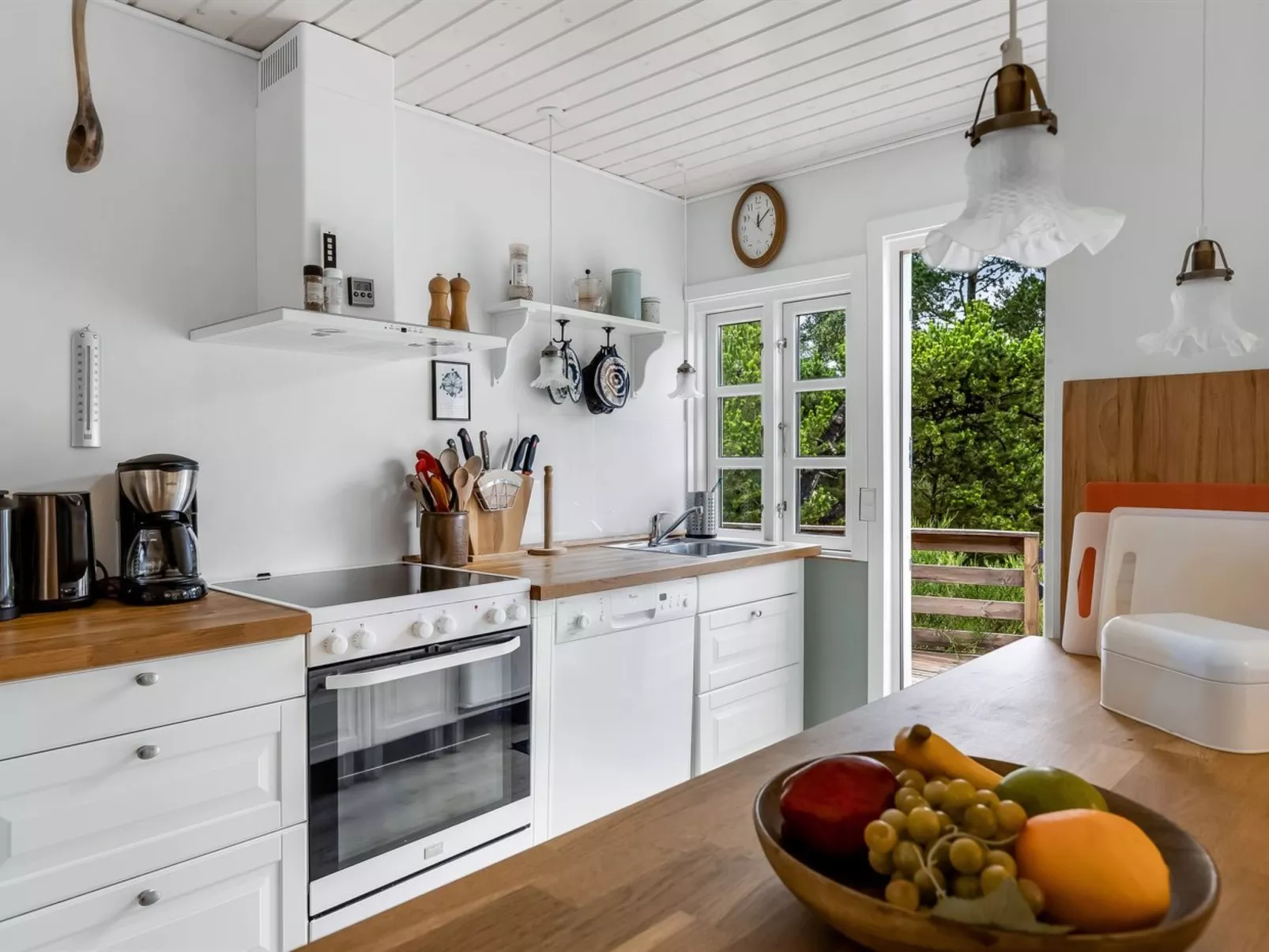 "Ruven" - 500m from the sea-Binnen