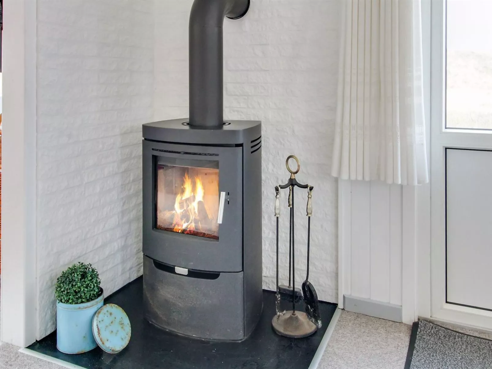 "Stojmena" - 200m from the sea-Binnen