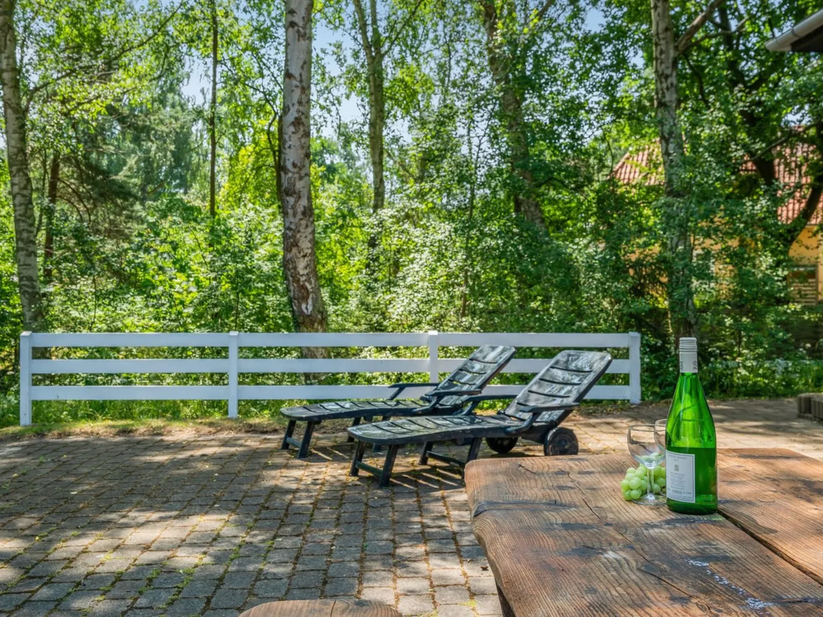 "Bertel" - 50m from the sea-Buiten