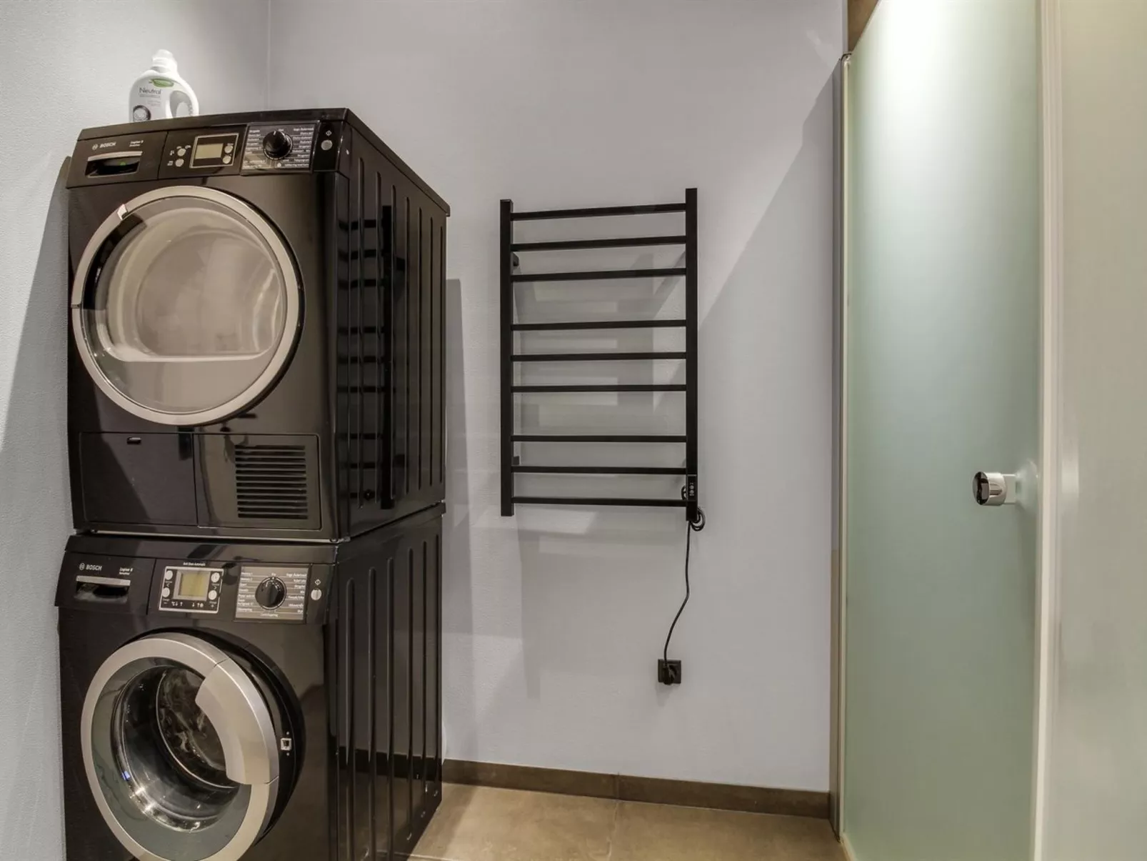 "Tatania" - 800m from the sea-Binnen