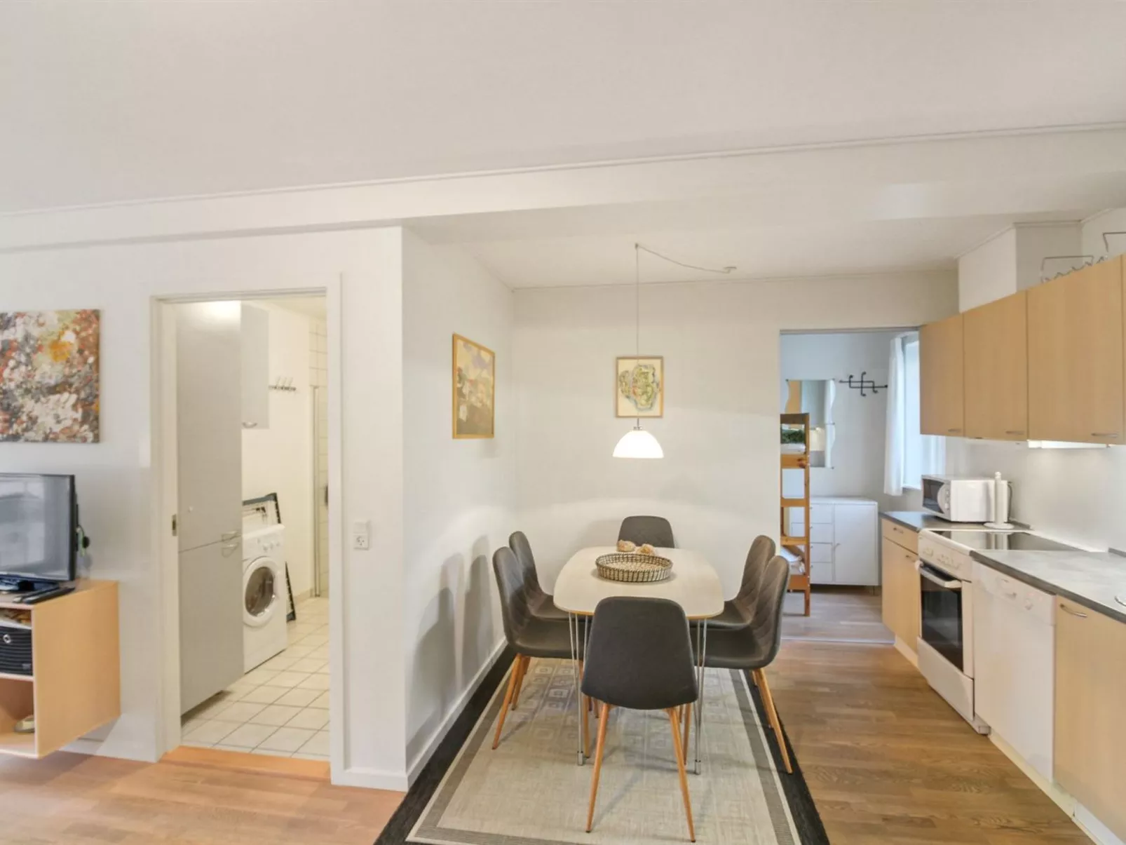 "Gjuro" - 50m from the sea-Binnen