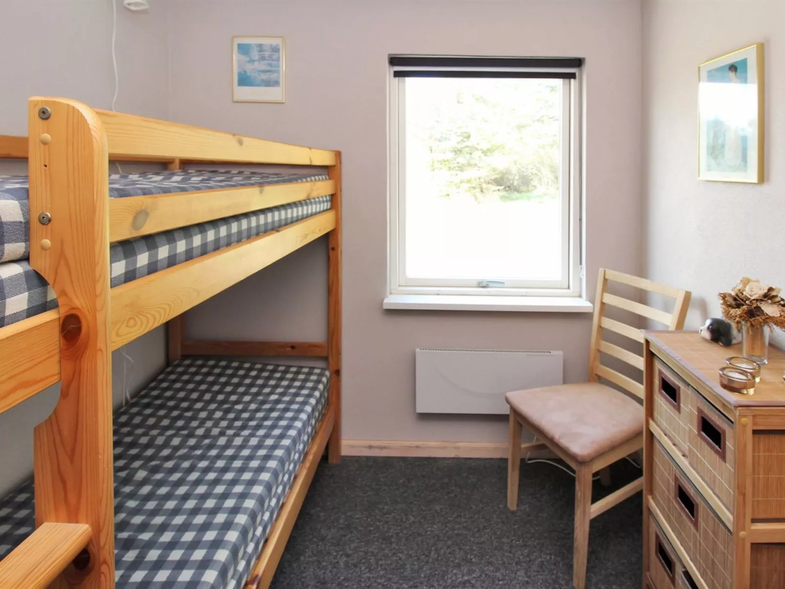 "Micaela" - 650m from the sea-Binnen